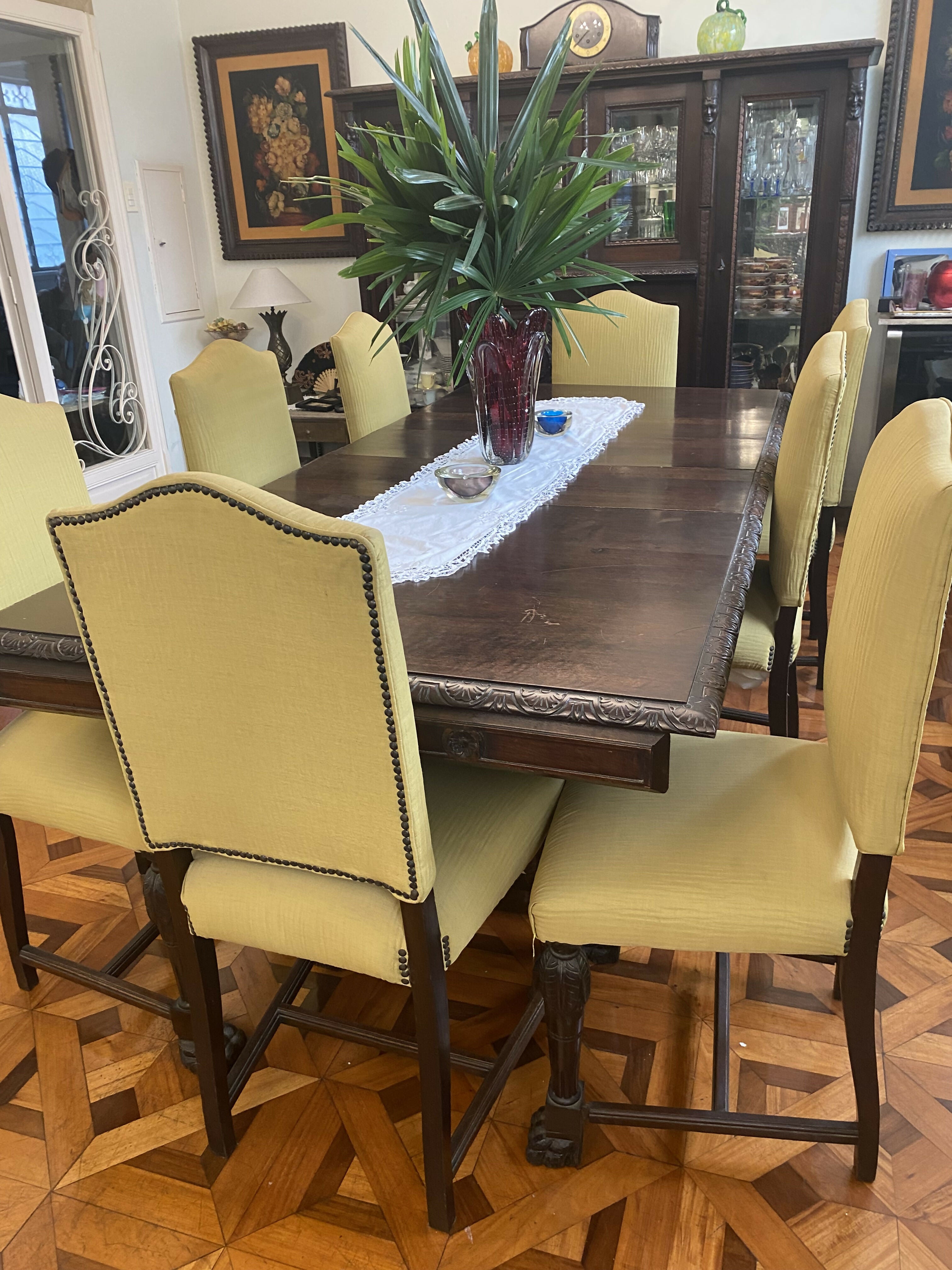 SALA DE PALÁCIO! Completa (sofá, mesa de centro, mesa de jantar, cadeiras, cristaleira, buffet e colunas)