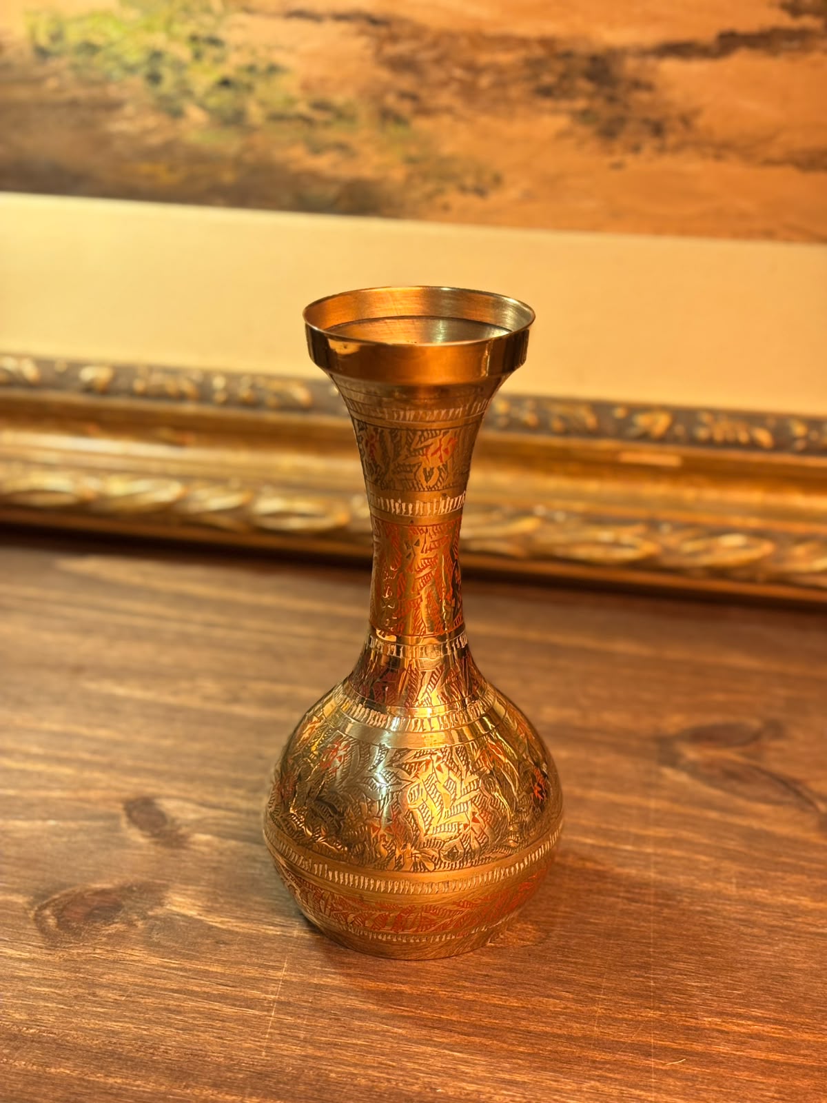 Vaso Indiano em Latão Gravado