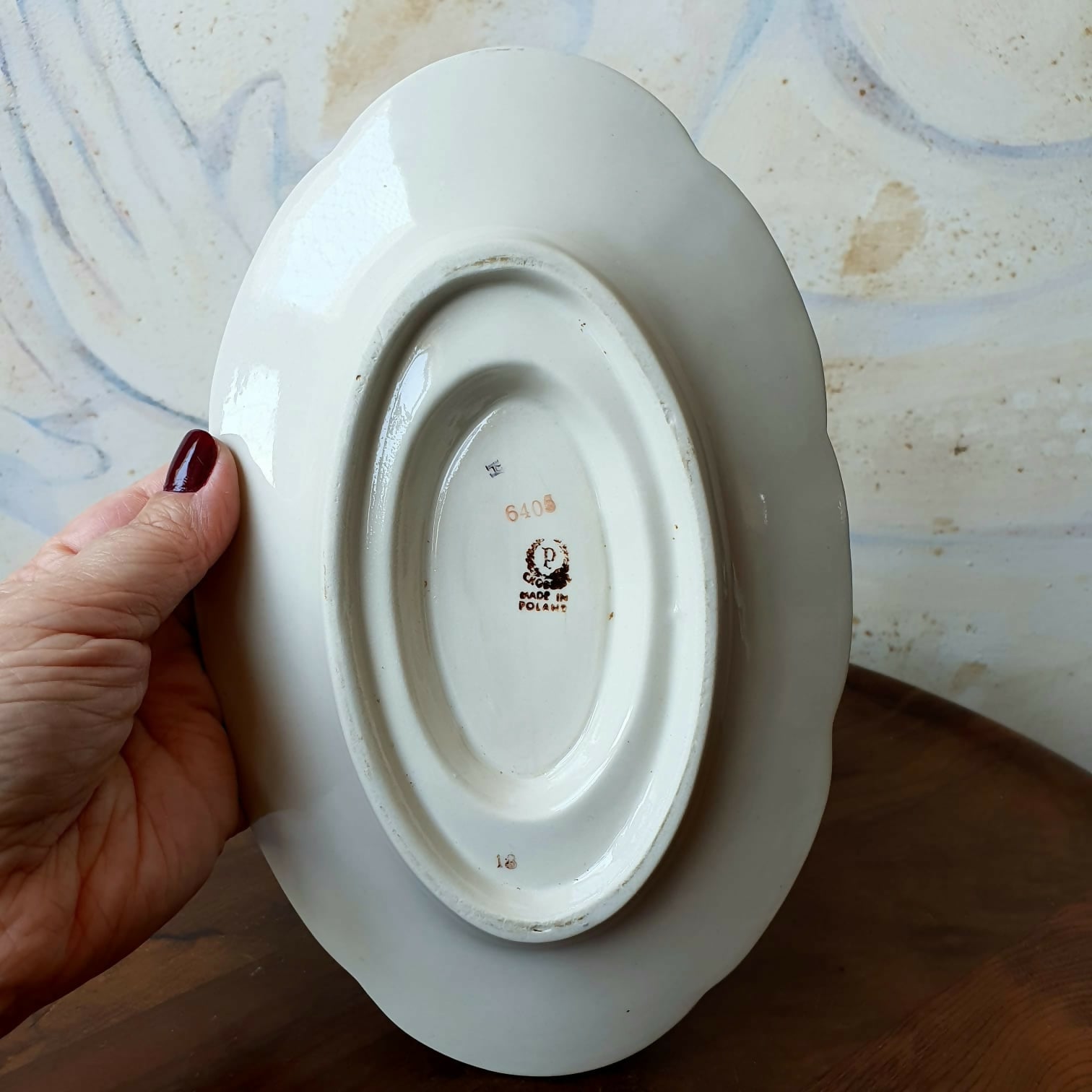 Antiga molheira com presentoir em porcelana polonesa Chozdiez. Maravilhosa!