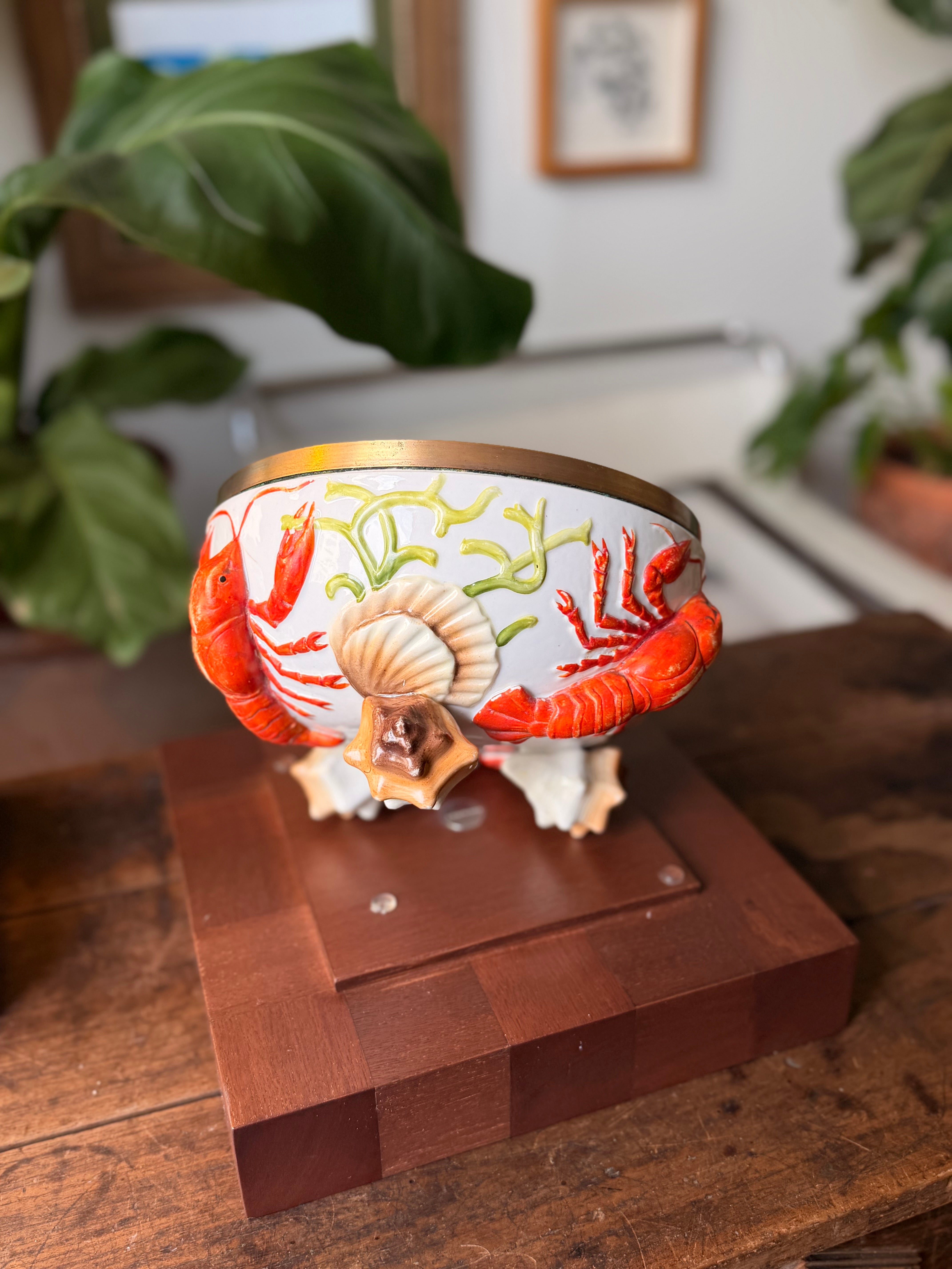 WMF - SALADEIRA ALEMÃ - ART NOUVEAU DECORADA COM LAGOSTA E ALGAS 