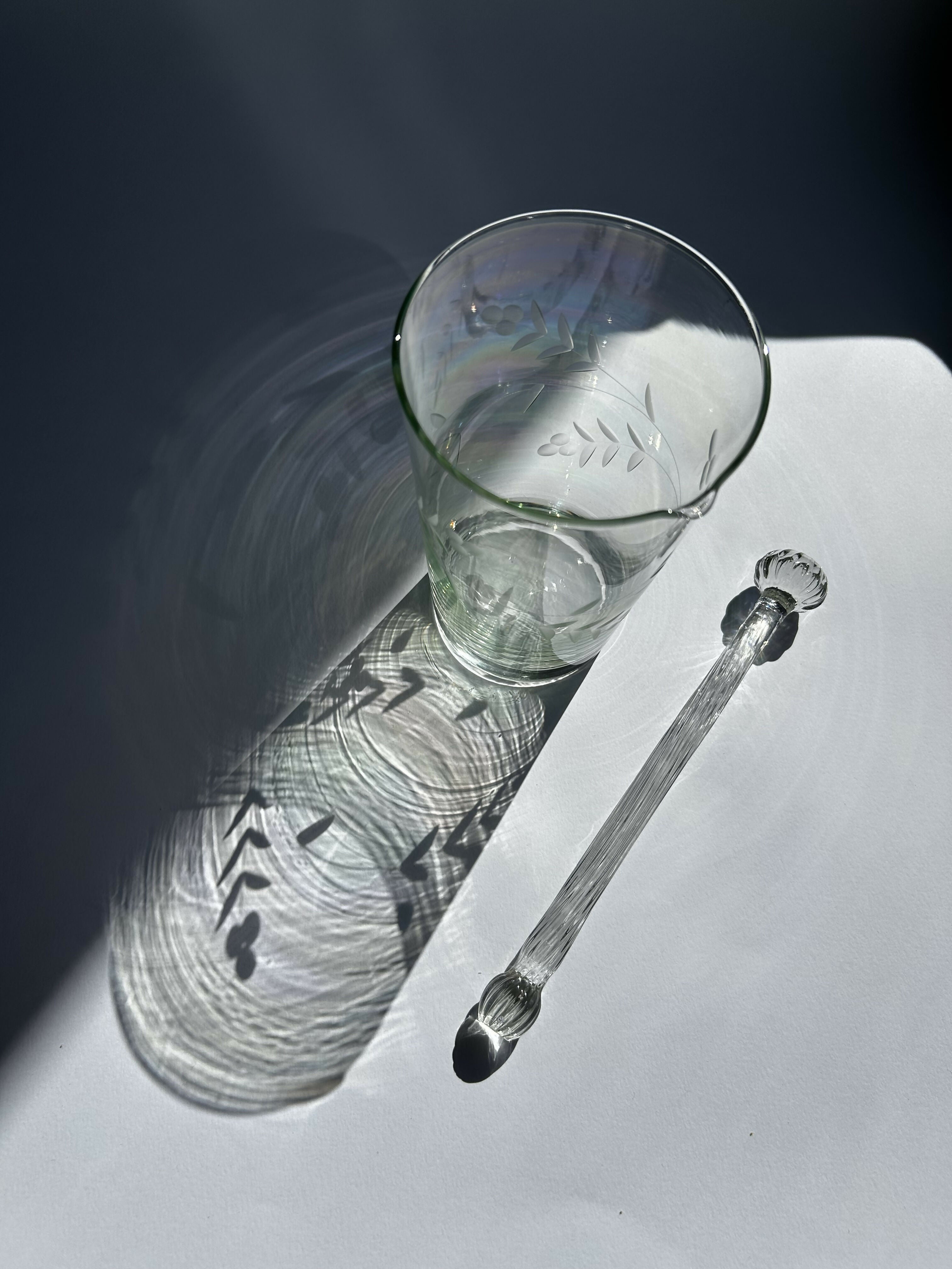 Coqueteleira de cristal lapidado com socador de caipirinha