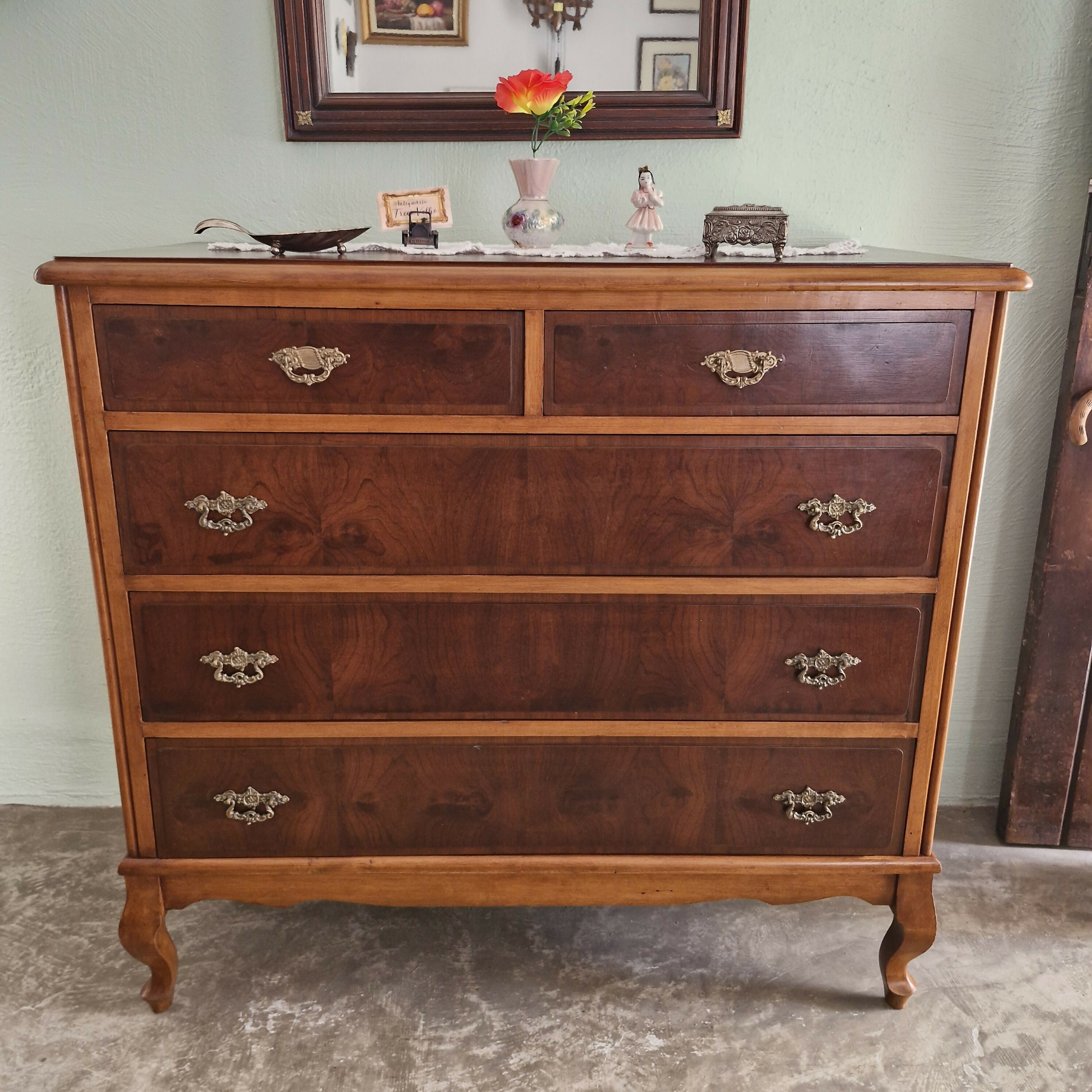 Cômoda Provençal com 5 gavetas