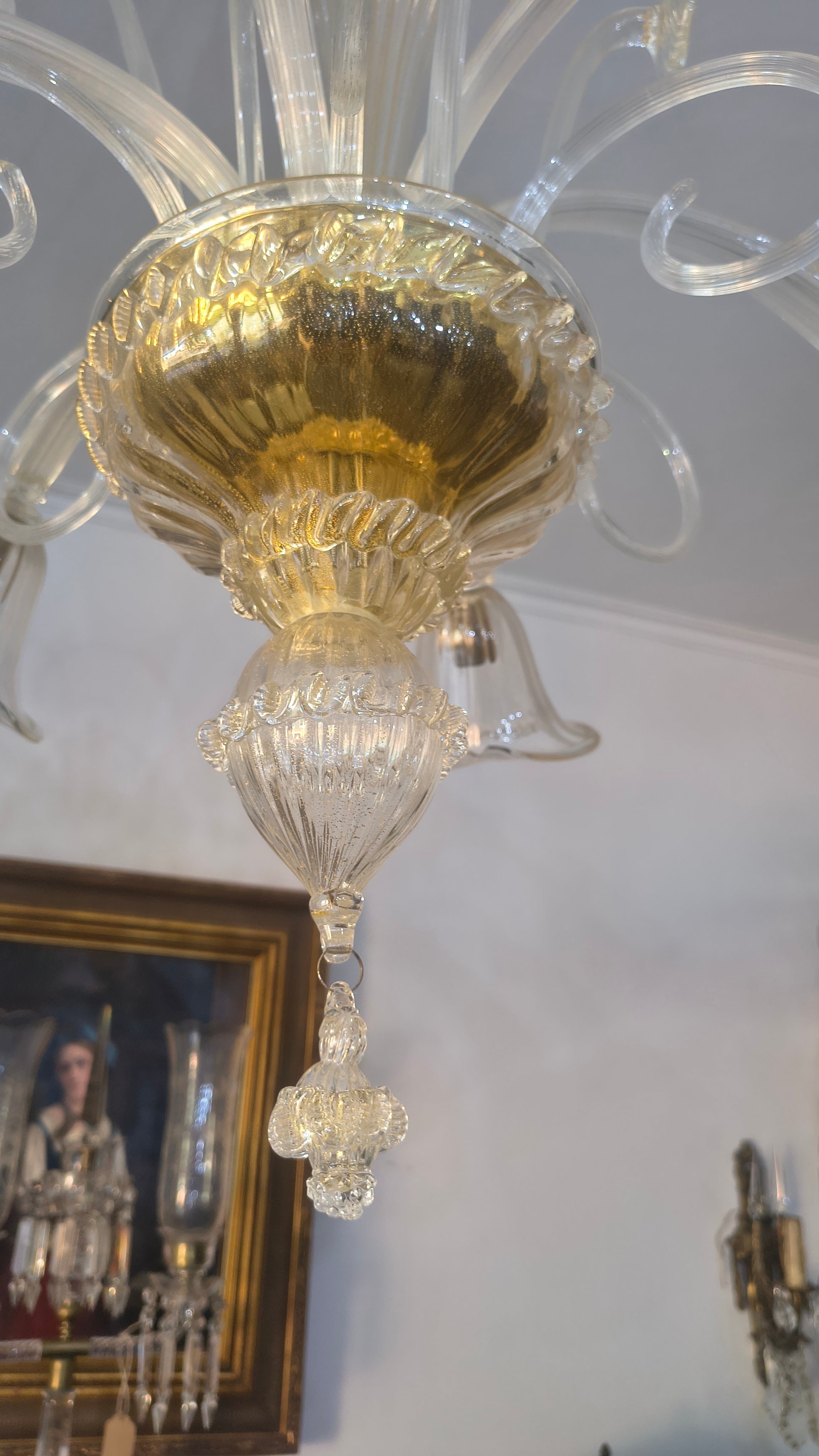 Lustre Italiano ao estilo veneziano em Murano com pó de ouro
