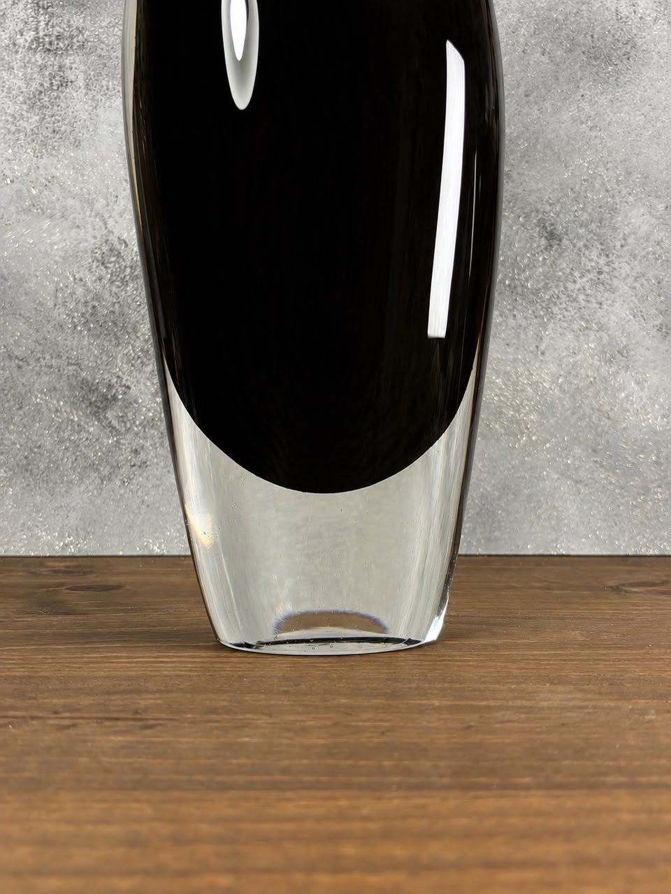 Vaso Solitário em Vidro Murano Bicolor, Itália, segunda metade do século XX