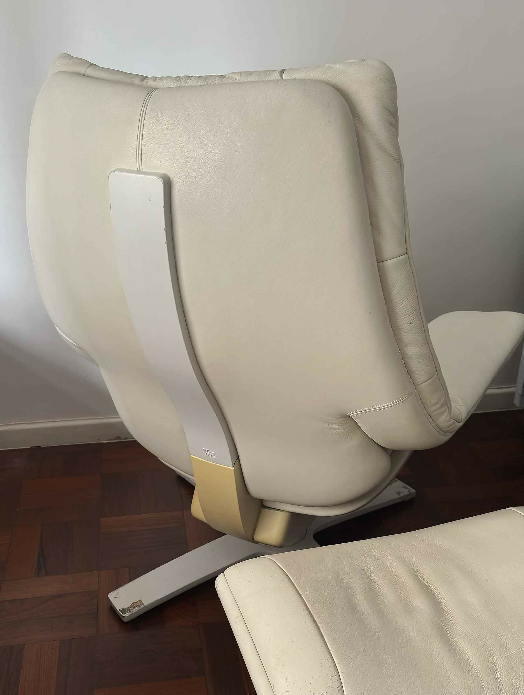 Poltrona Italiana Re-vive Natuzzi em couro