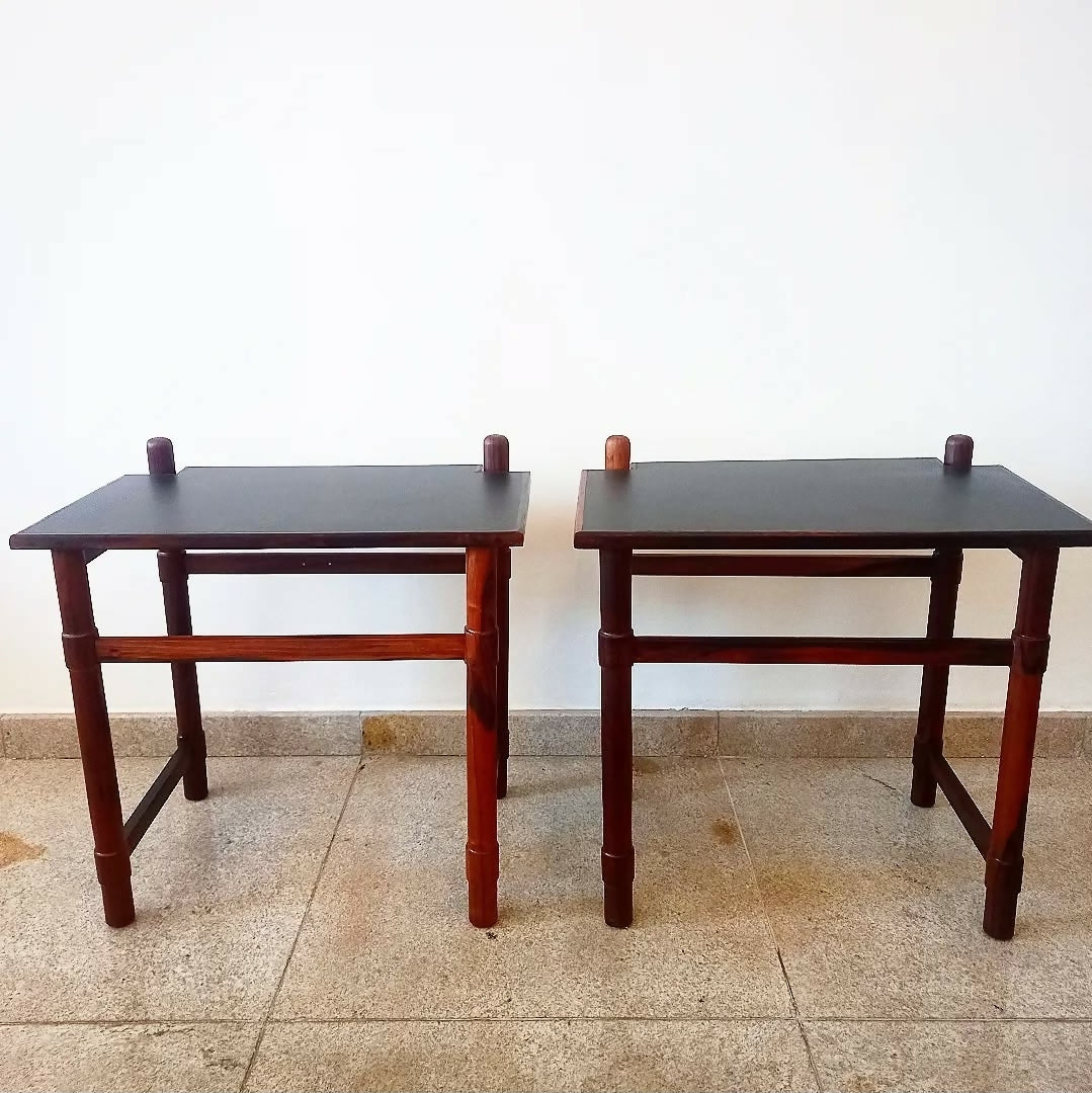 PAR DE MESAS ANOS 60 (DESIGNER MICHEL ARNOULT)