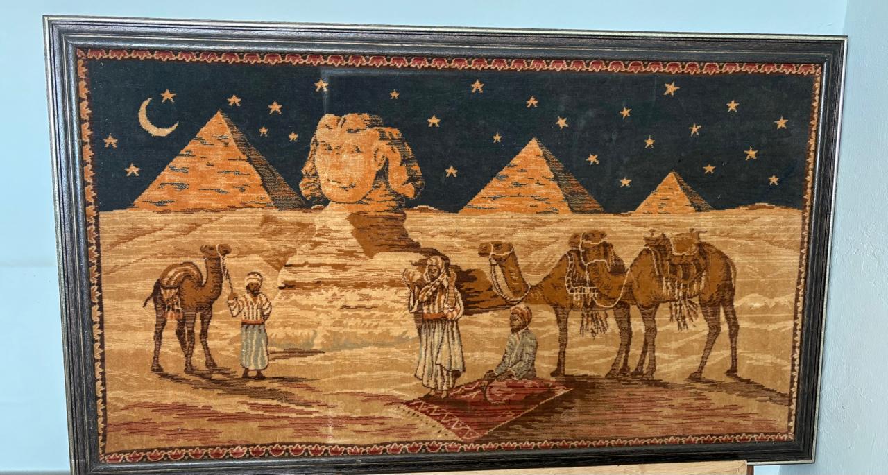 Quadro OBRA DE ARTE – TAPEÇARIA EGÍPCIA VINTAGE – PIRÂMIDES, ESFINGE E CAMELOS – ANOS 80