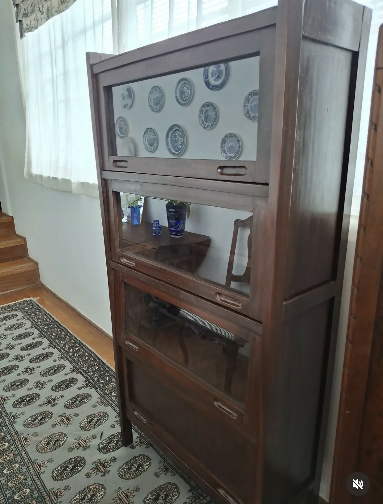 Estante / Livreiro Basculante