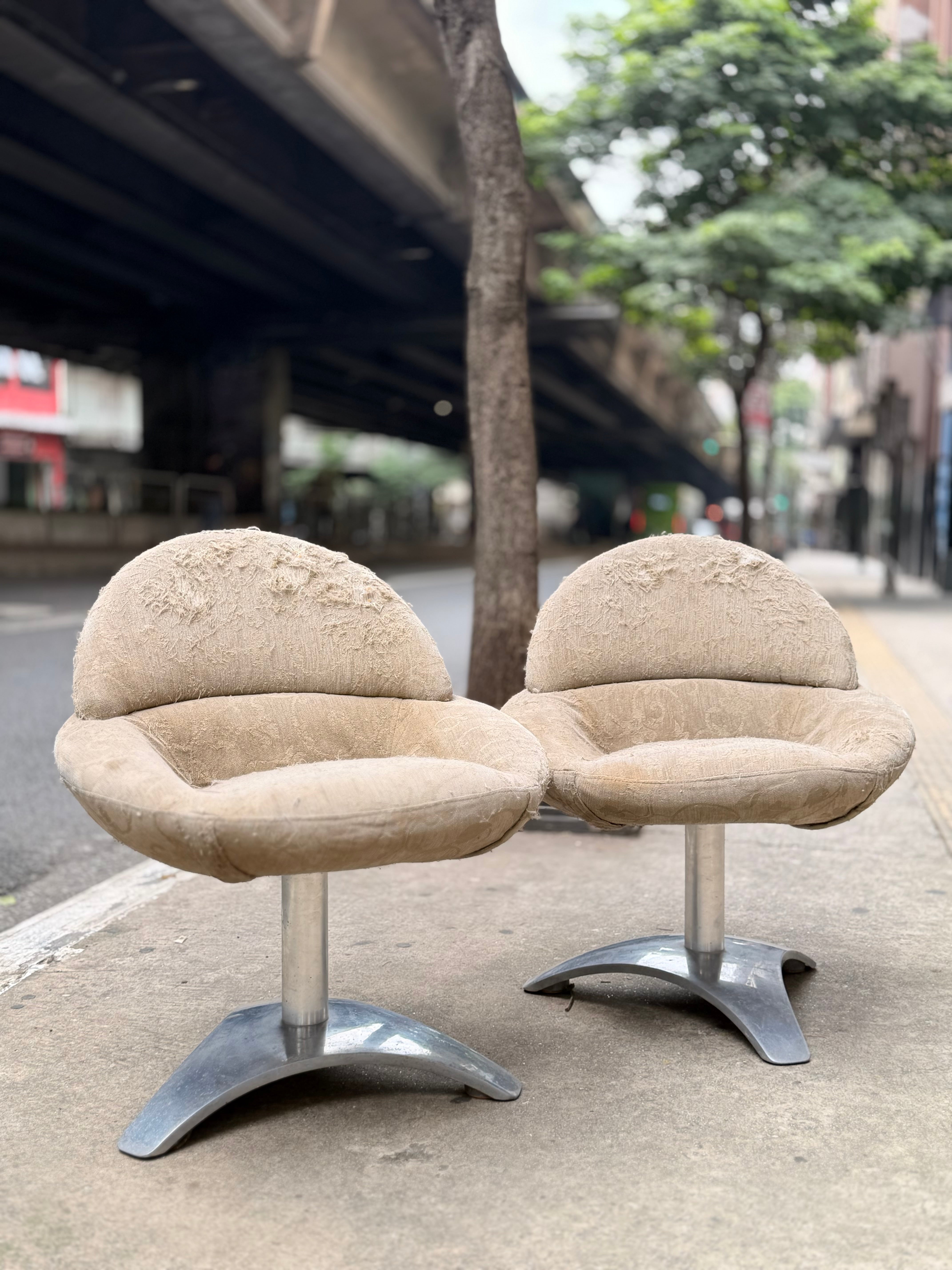 Par de Poltronas Giratórias, anos 70