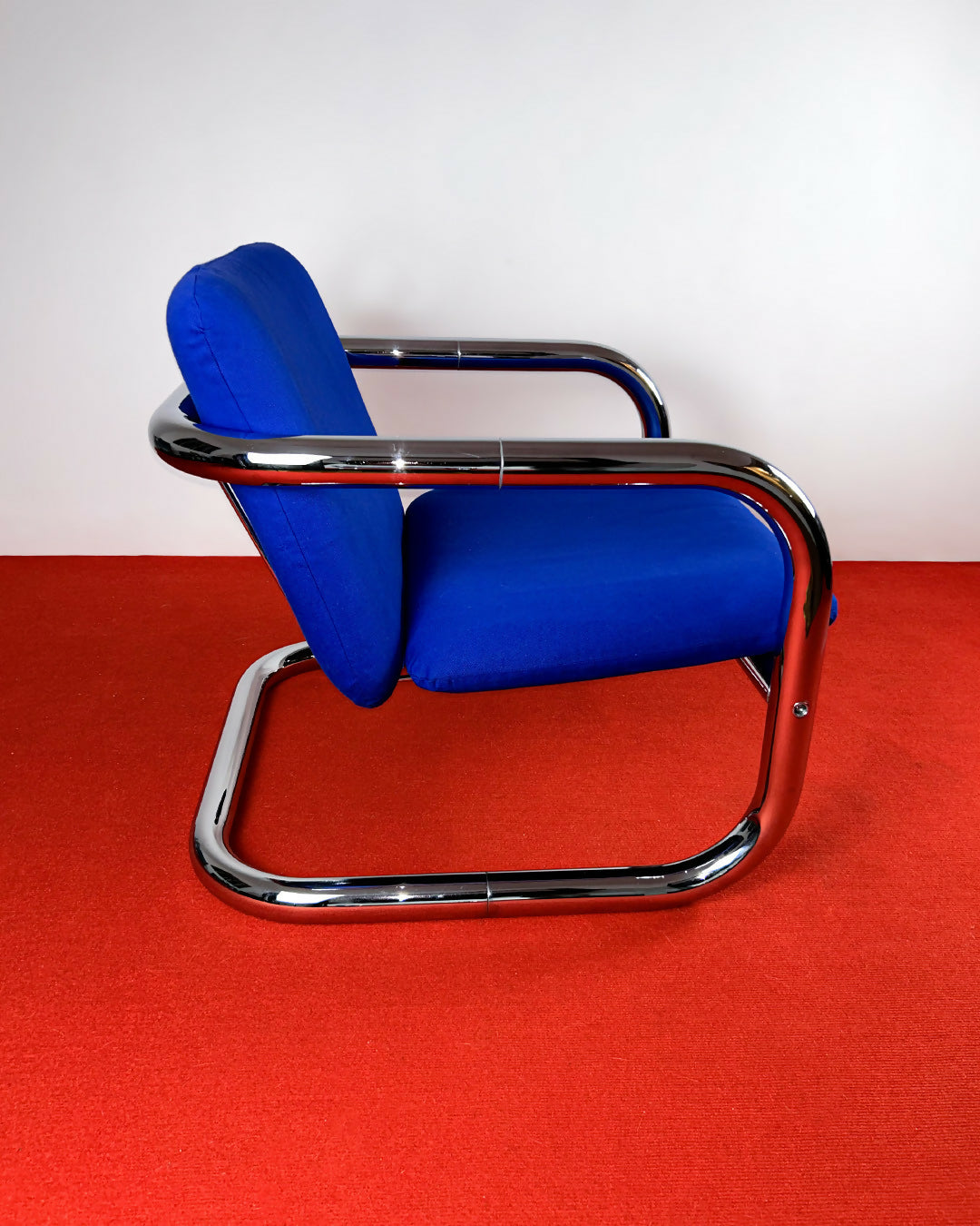 Poltrona Kopenhagen Cromada Geraldo de Barros para a Hobjeto, anos 70