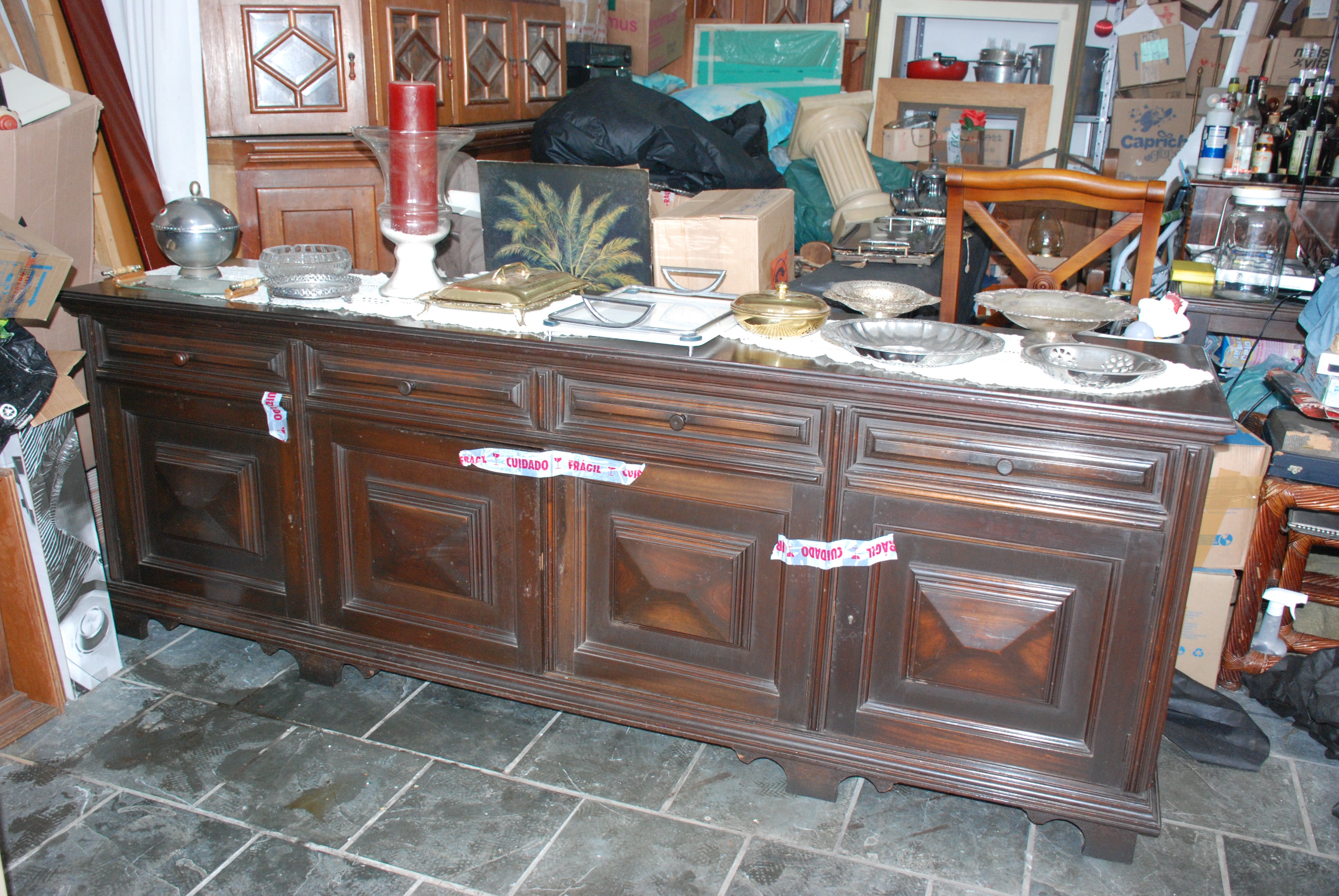 Buffet Manuelino PORTUGUES anos 60 em madeira escura
