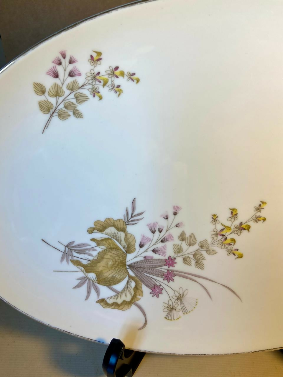 Travessa Oval em Porcelana Brennand com decoração floral (DMCPS_315)