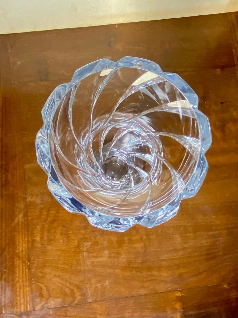 Vaso em cristal lapidado com torção helicoidal (DMCPS_350)