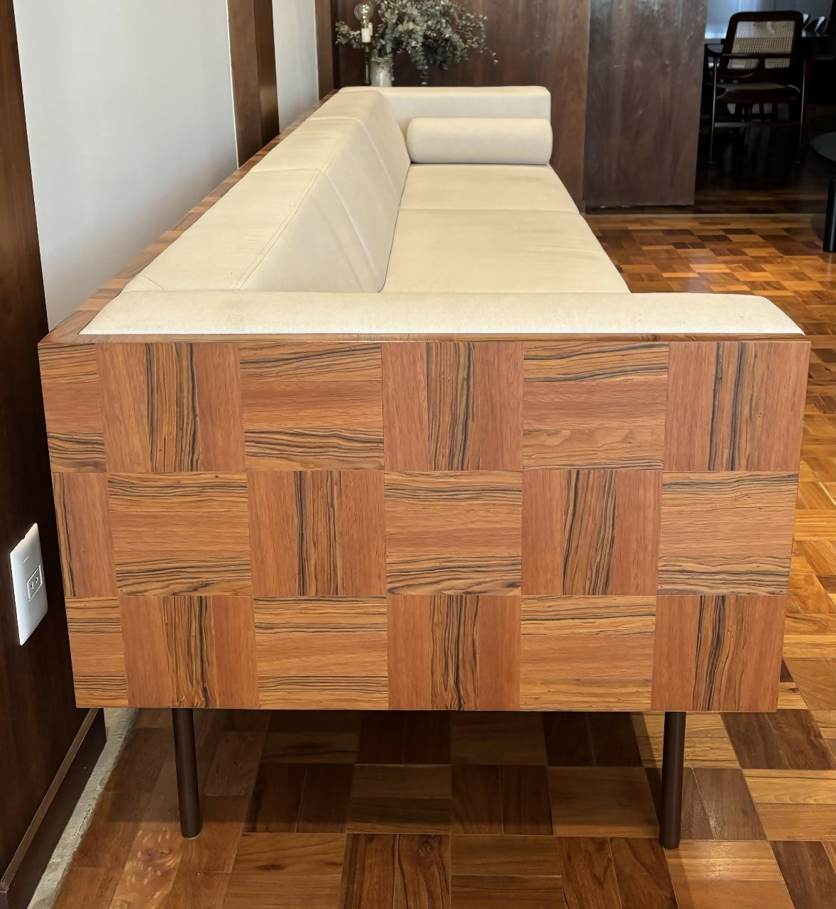 Sofá Parquet de Bianca Barbato para Breton