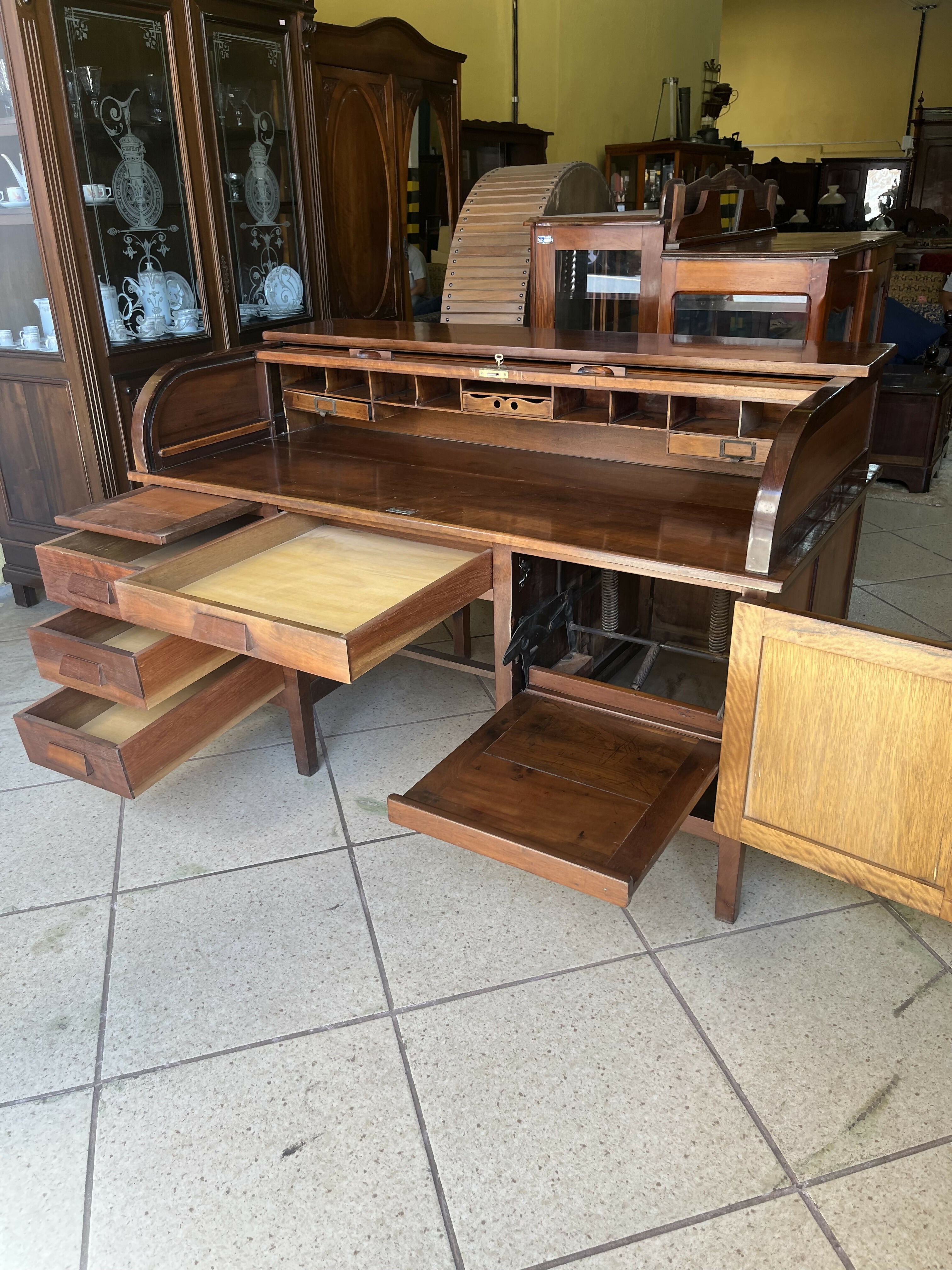 ESCRIVANINHA XERIFE EM MEDIDAS ESPECIAIS