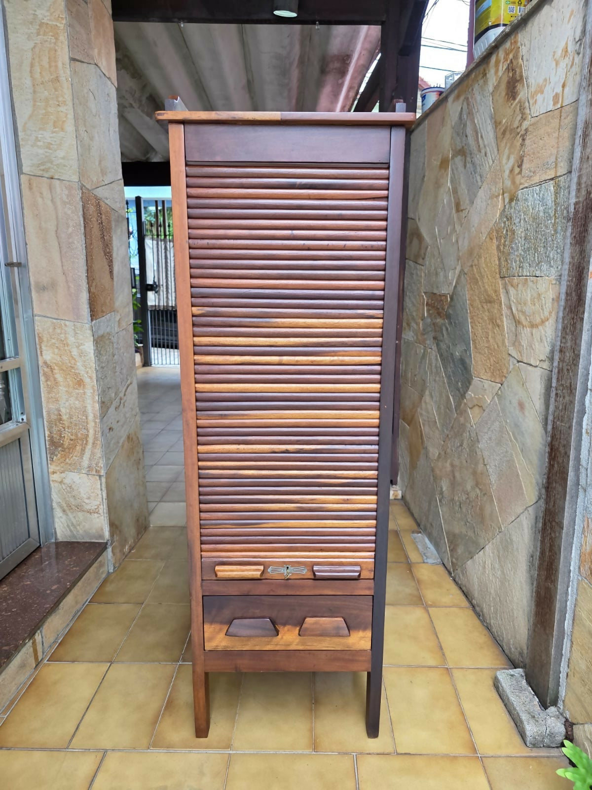 Arquivo xerife em imbuia, década de 40