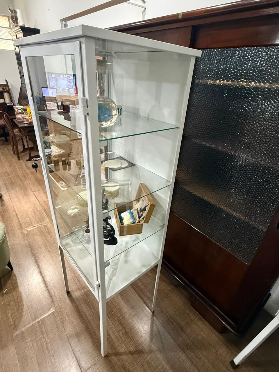Vitrine Farmacêutica- Charme e História
