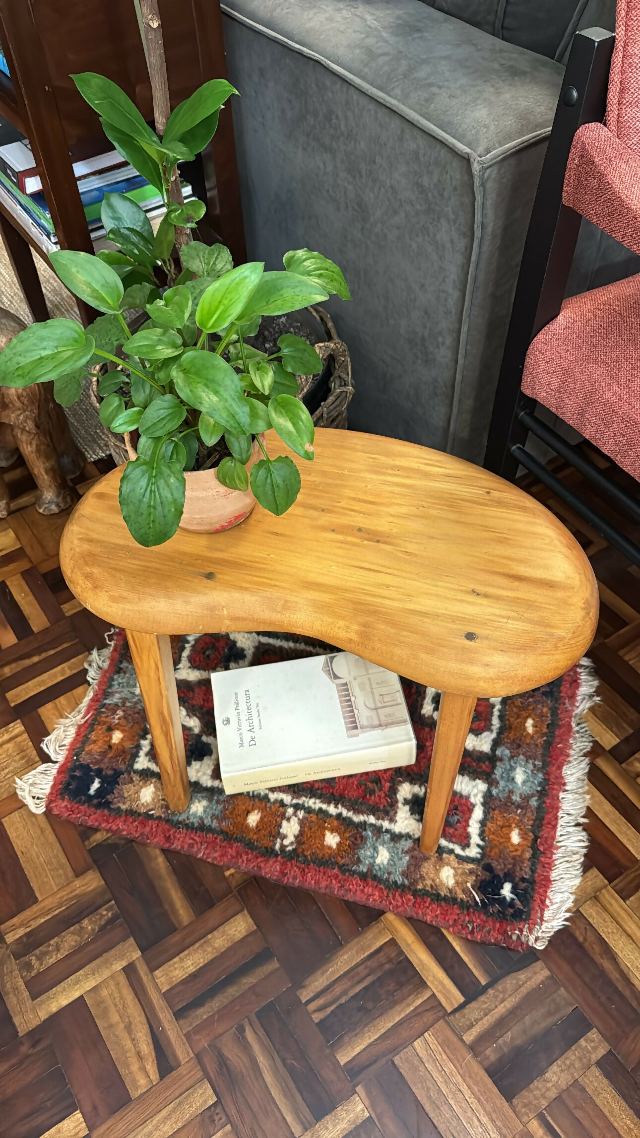 Banco Feijão restaurado