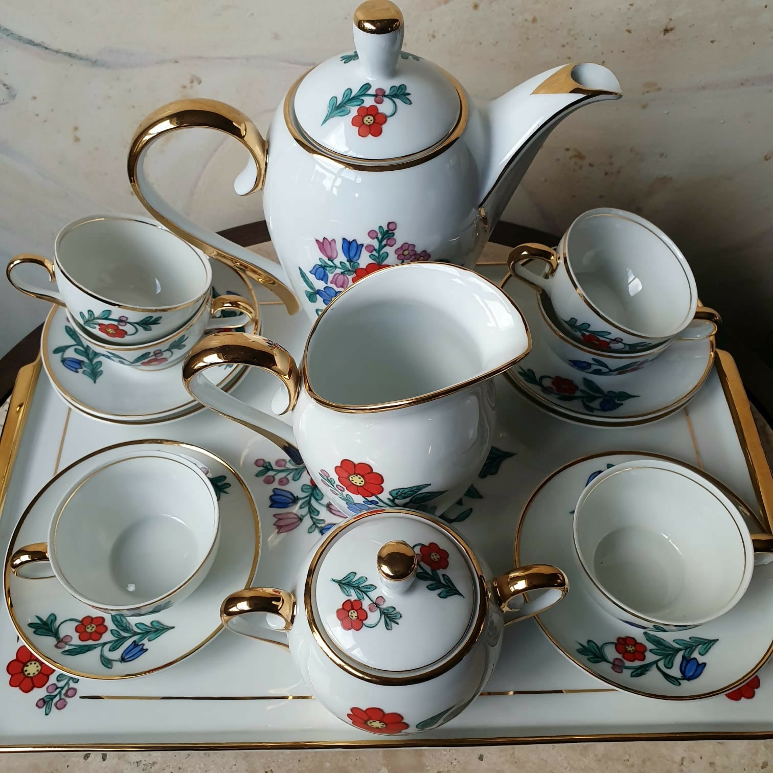 Conjunto de café completo em porcelana vintage Blumenau