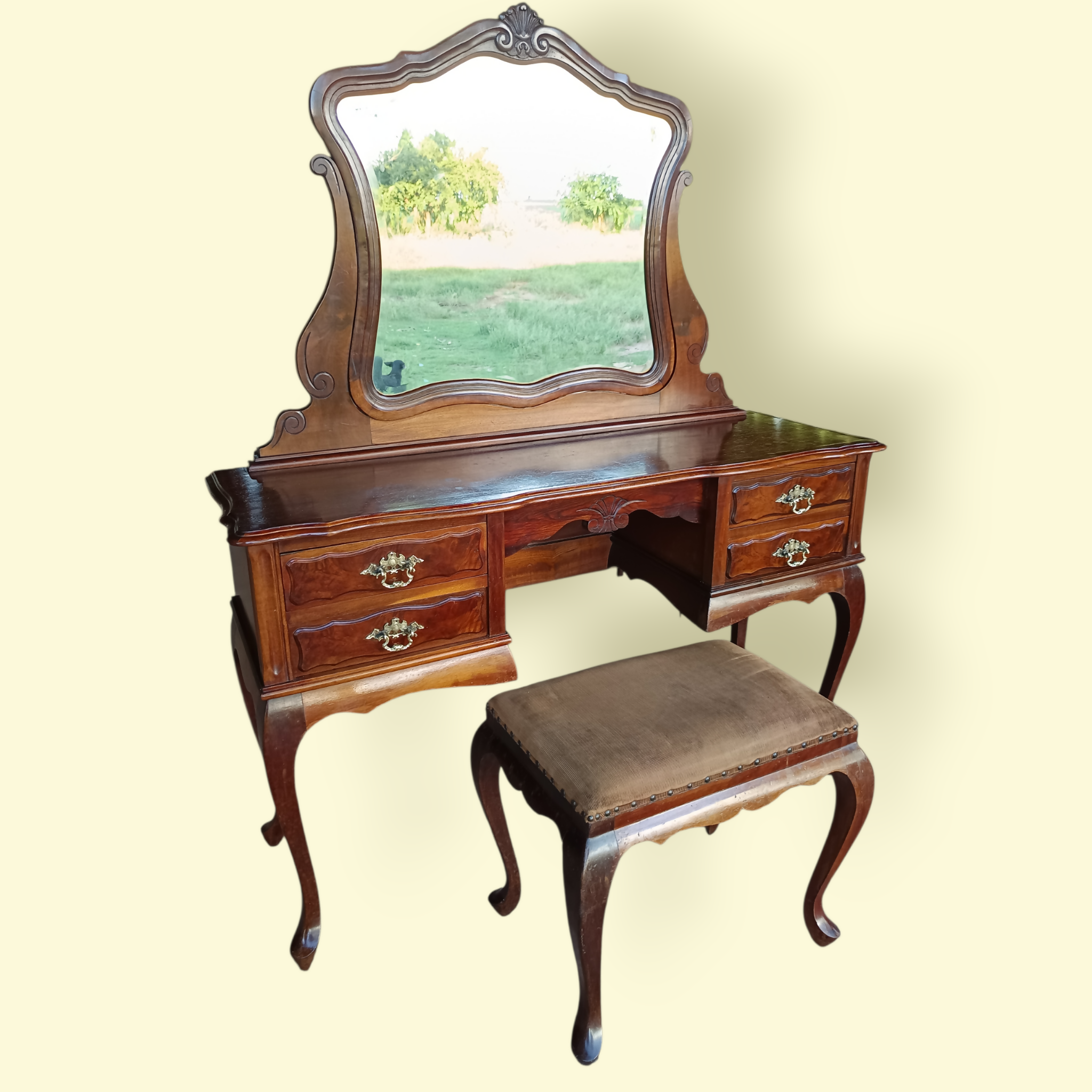 Maravilhosa Penteadeira Luís XV