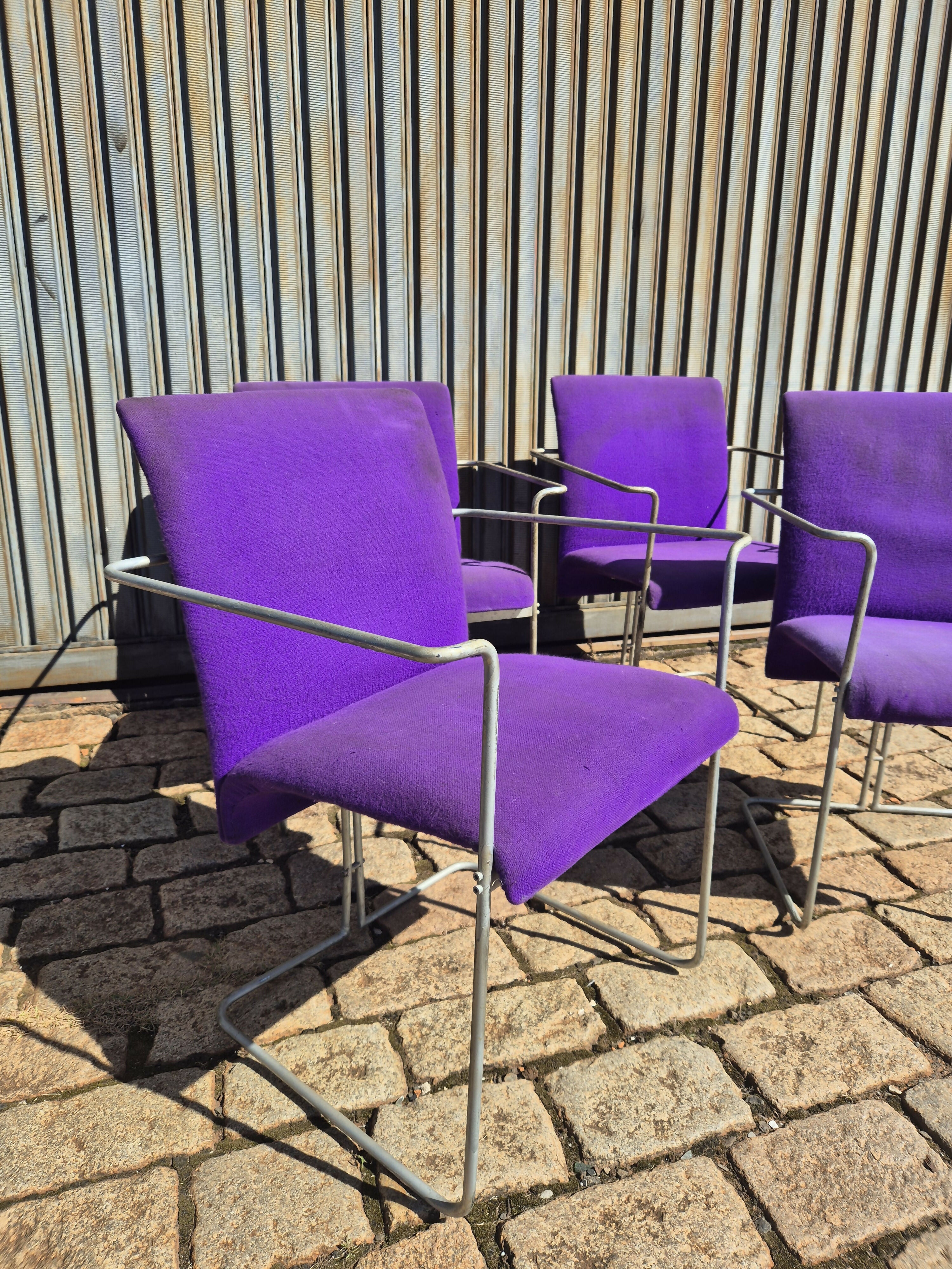 Quarteto cadeiras P15 model by Ernesto Redaelli