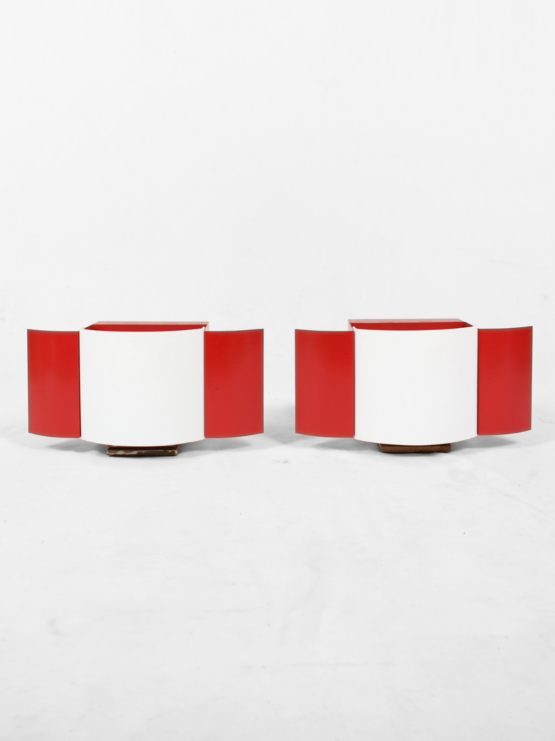 Par de Arandelas Vermelho e Branco