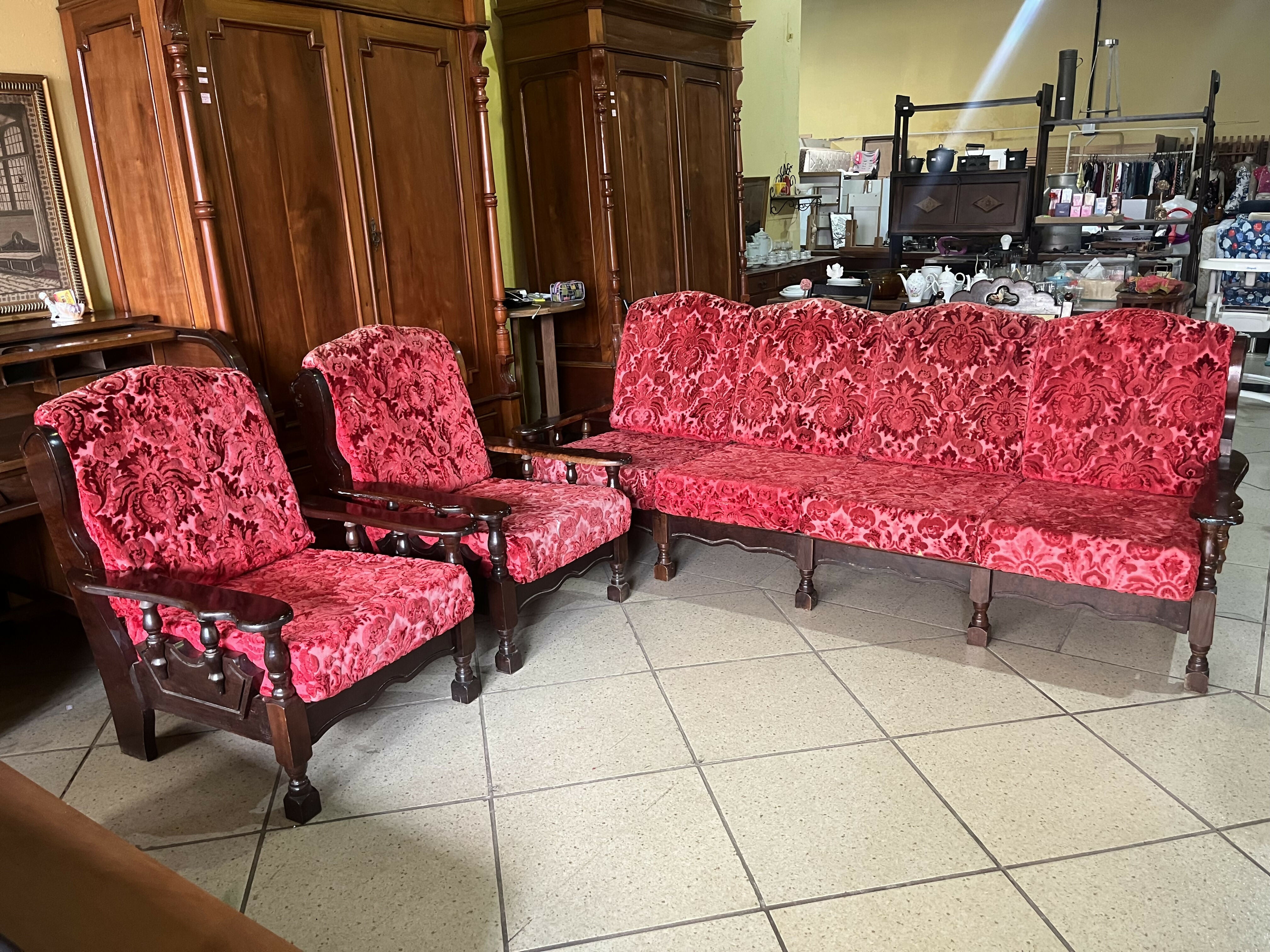 JOGO DE SOFÁ DE IMBUIA COM 2 POLTRONAS