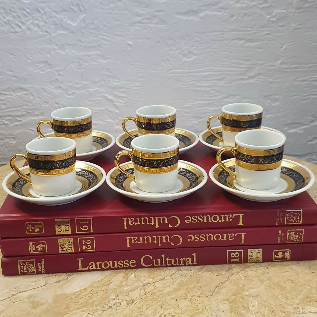 Conjunto impecável 6 de xícaras para café de 1 gole em porcelana vintage DP (Dom Pedro).