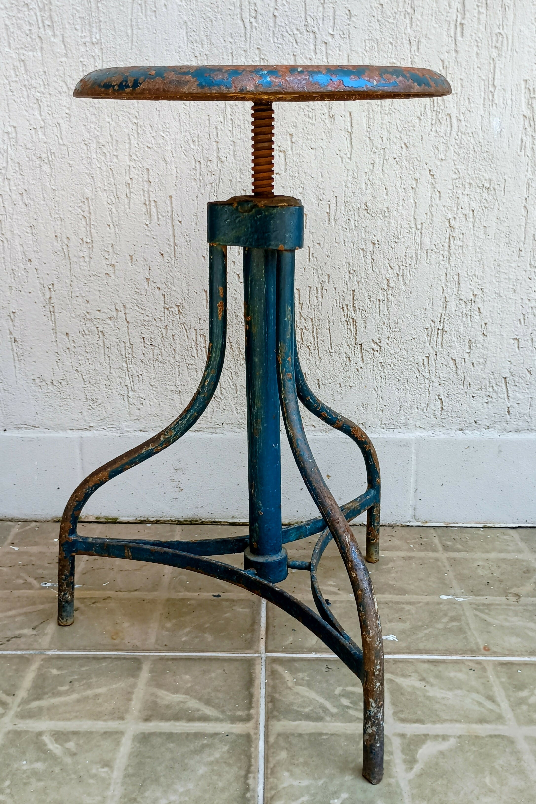 Banco Industrial Antigo Regulável em Ferro – Décadas de 1920 / 1940