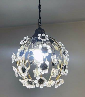 Antigo Lustre pendente bola de metal e cristais