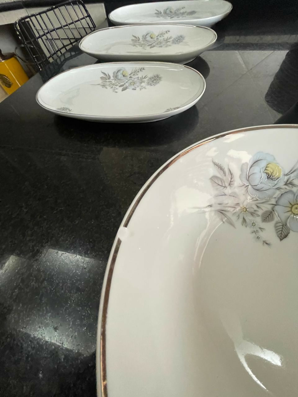 Lindissimo Aparelho de Jantar Real Porcelanas