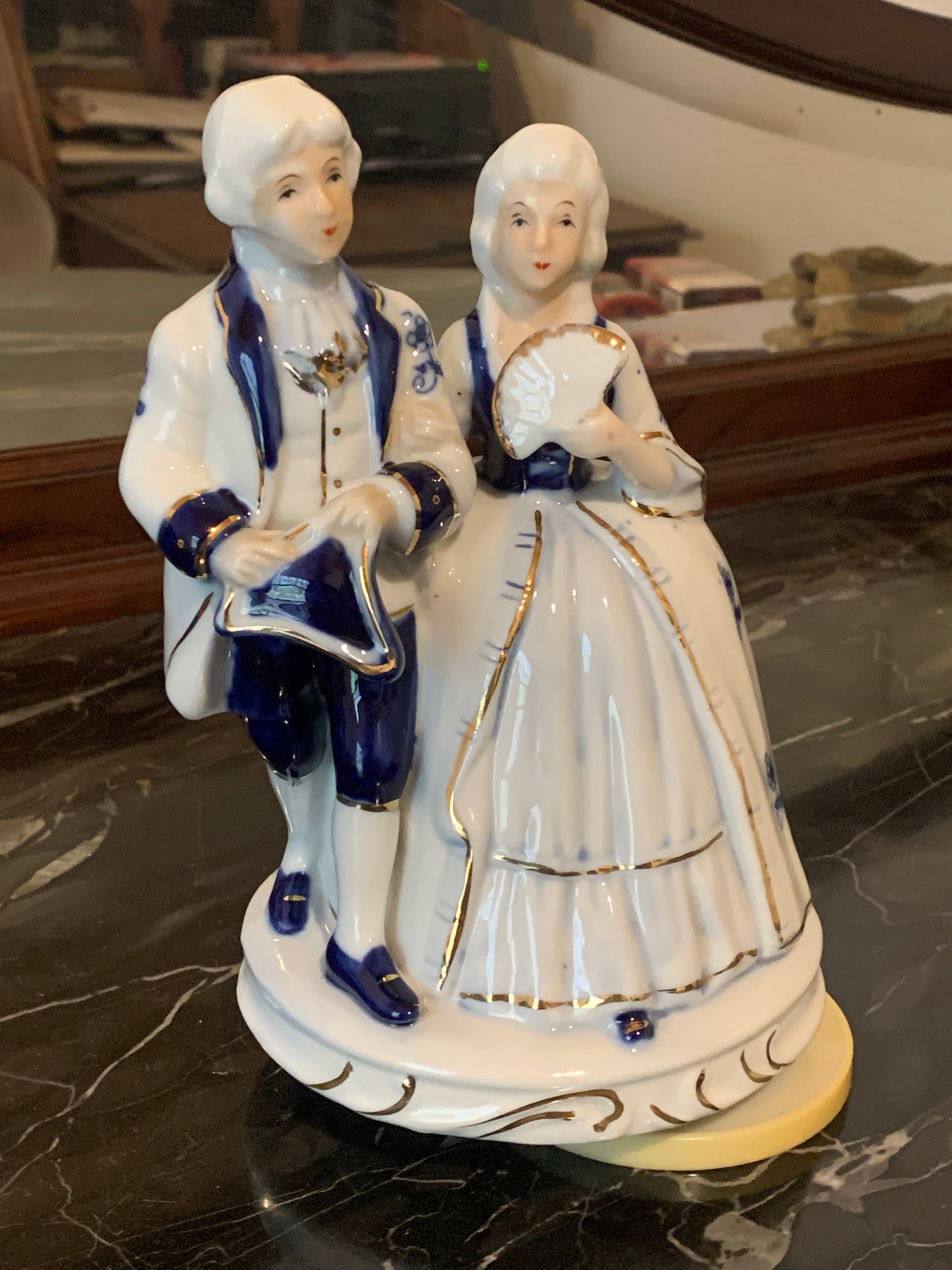 Antiga caixa de música em porcelana portuguesa funcionando!