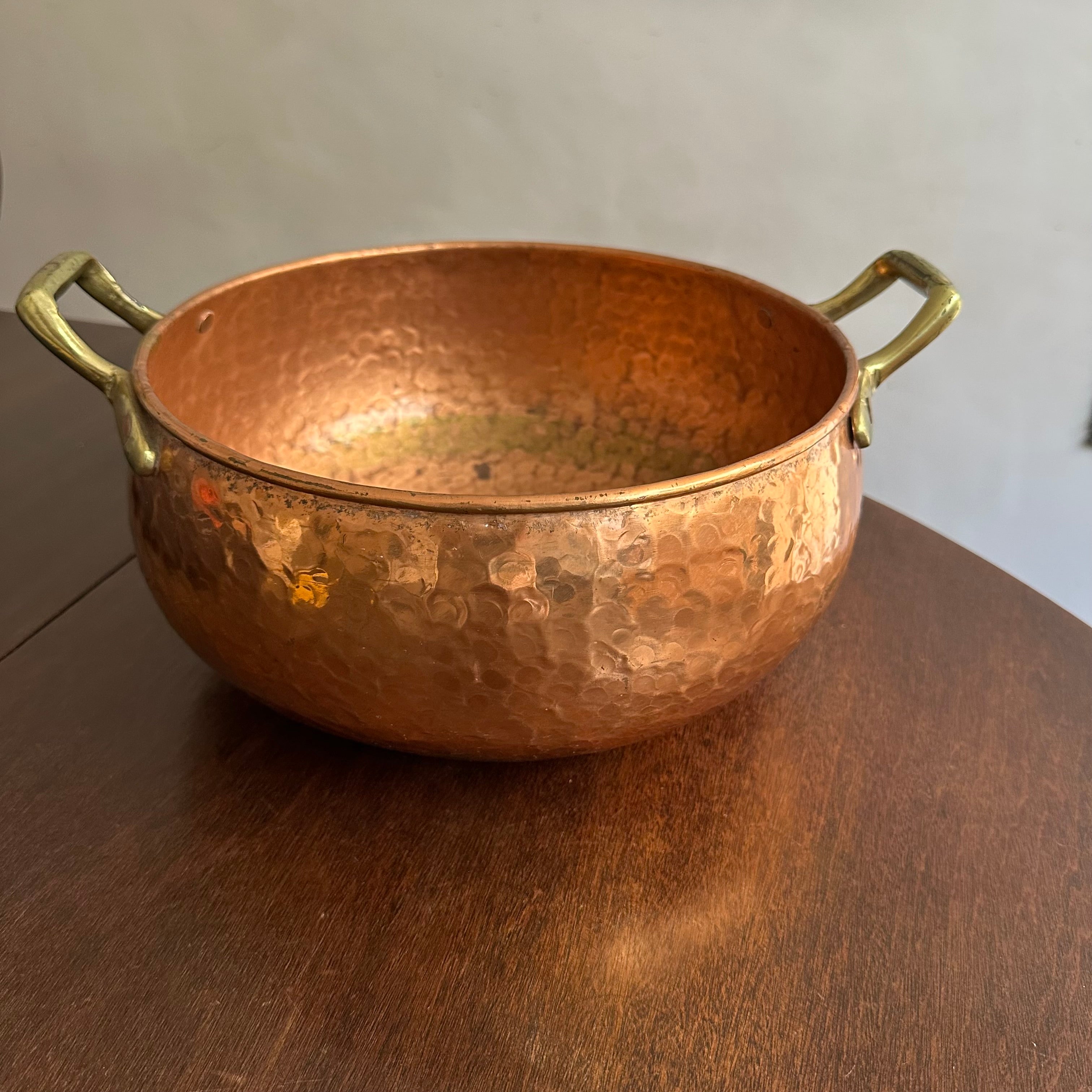 Tacho em cobre e bronze, impecável
