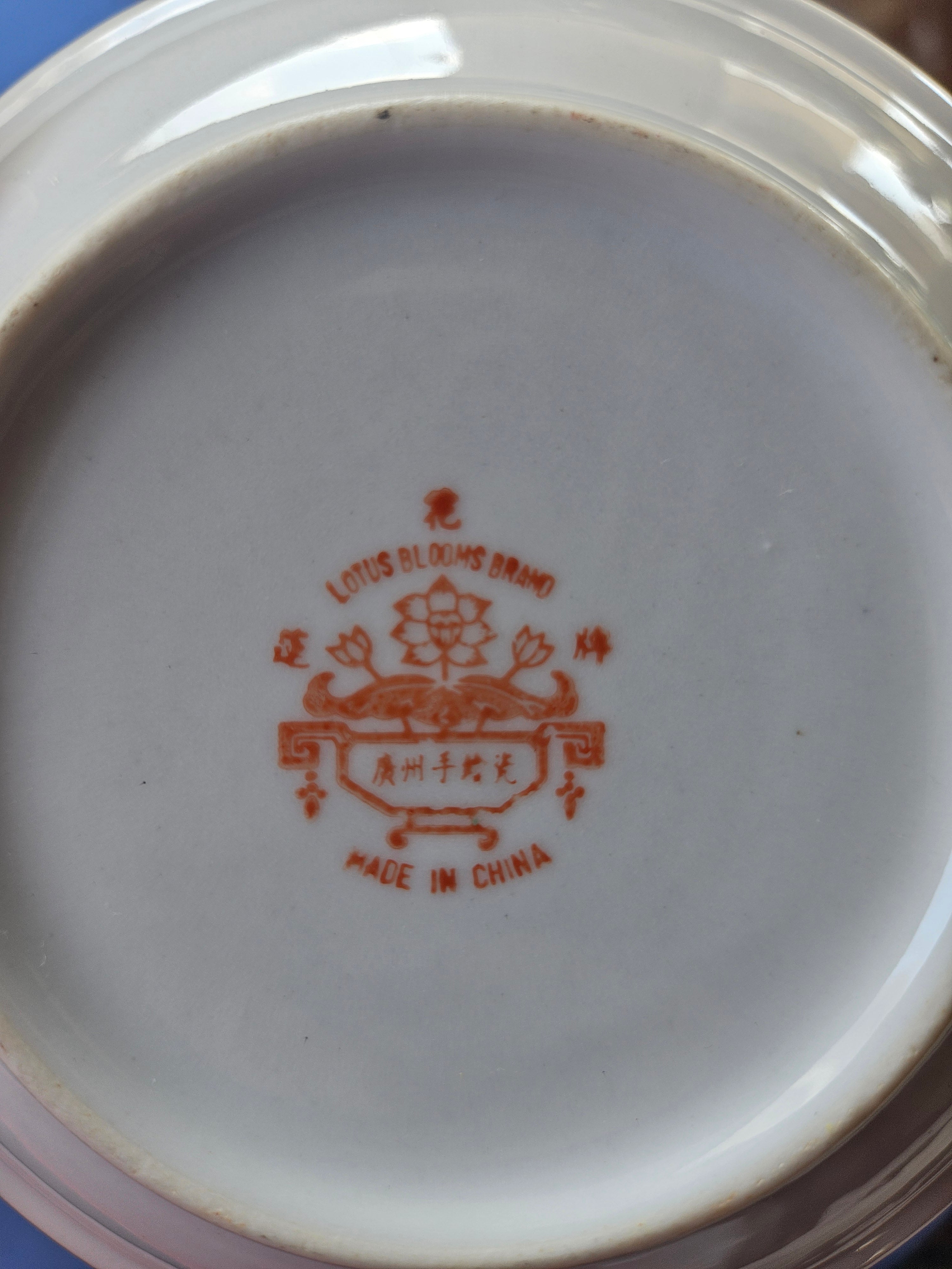 Pratos Decorativos Porcelana Rosa Cantão - Marca Lotus Blooms - lote 3 peças