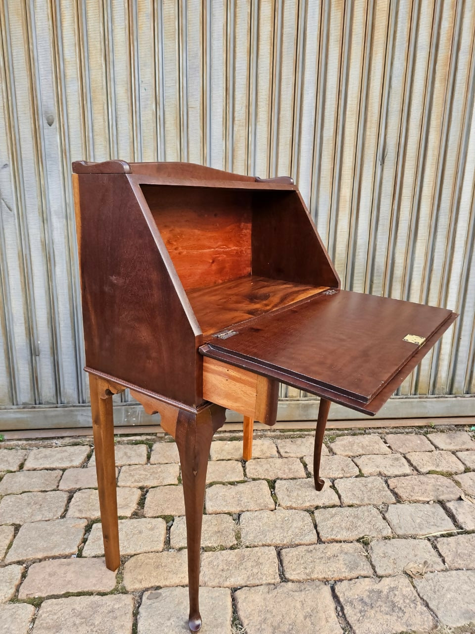 Escrivaninha provençal Biro