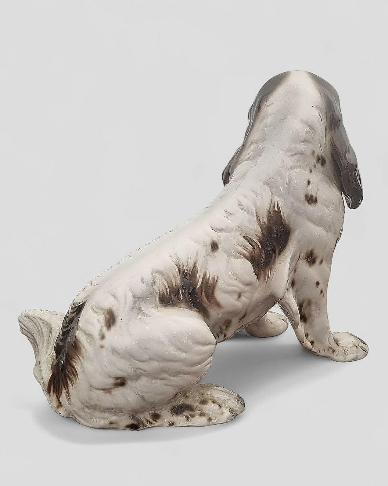Escultura em grandes dimensões de cão ´´cocker``em cerâmica italiana do artista Giovanni Ronzan.