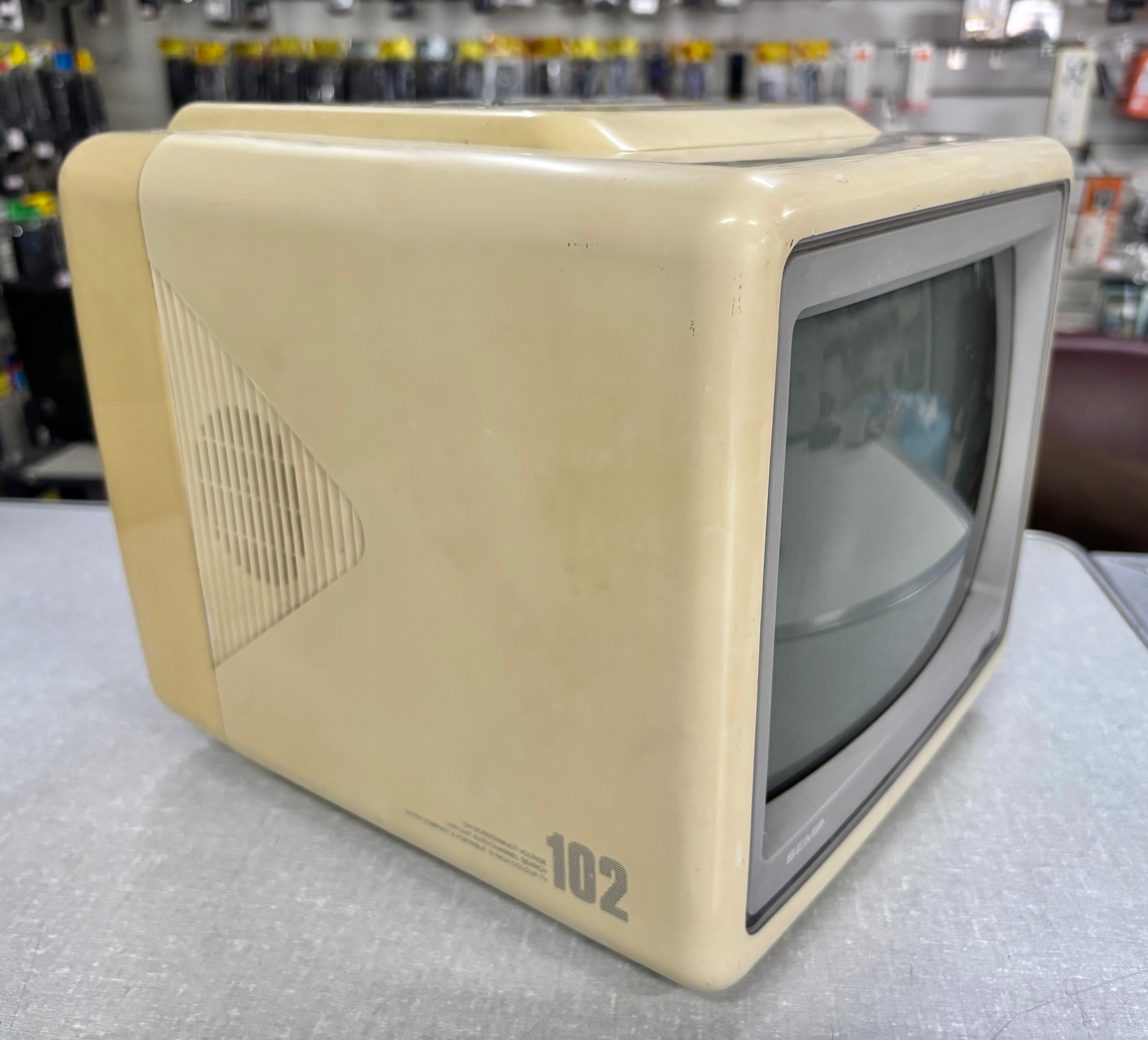 TV Portátil de Tubo Semp Modelo 102 (Anos 80/90) – Raridade Retrô / Colecionismo