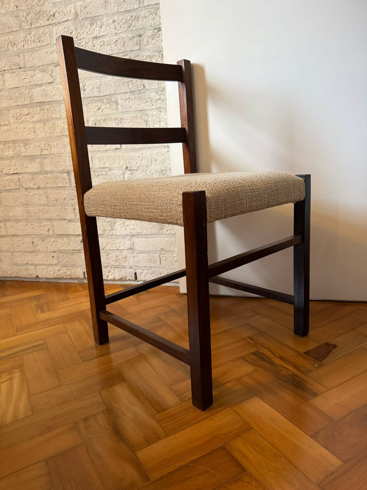 4 Cadeiras em Jacarandá Sérgio Rodrigues (atribuído)