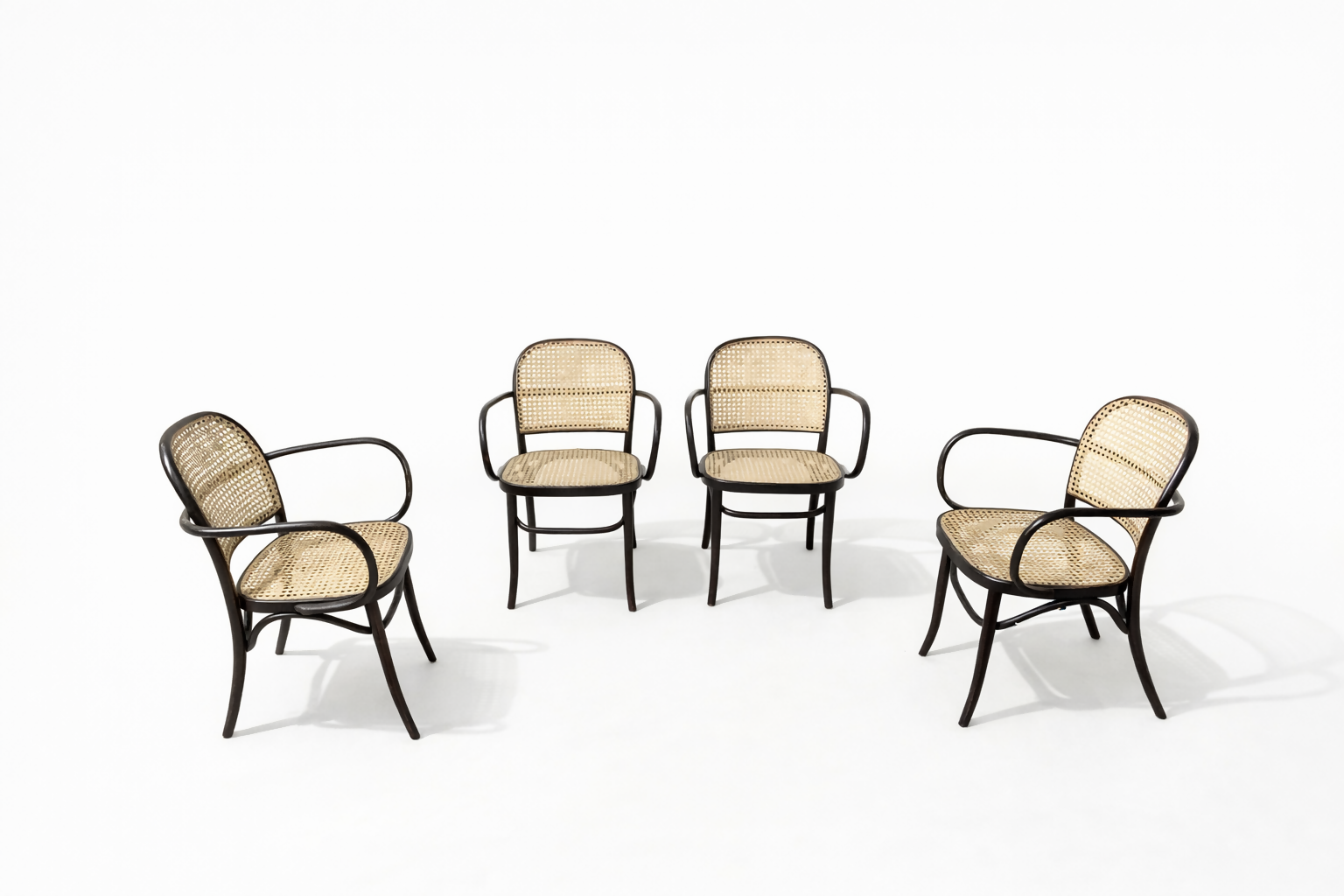 Cadeiras Thonart Meridien para restauro