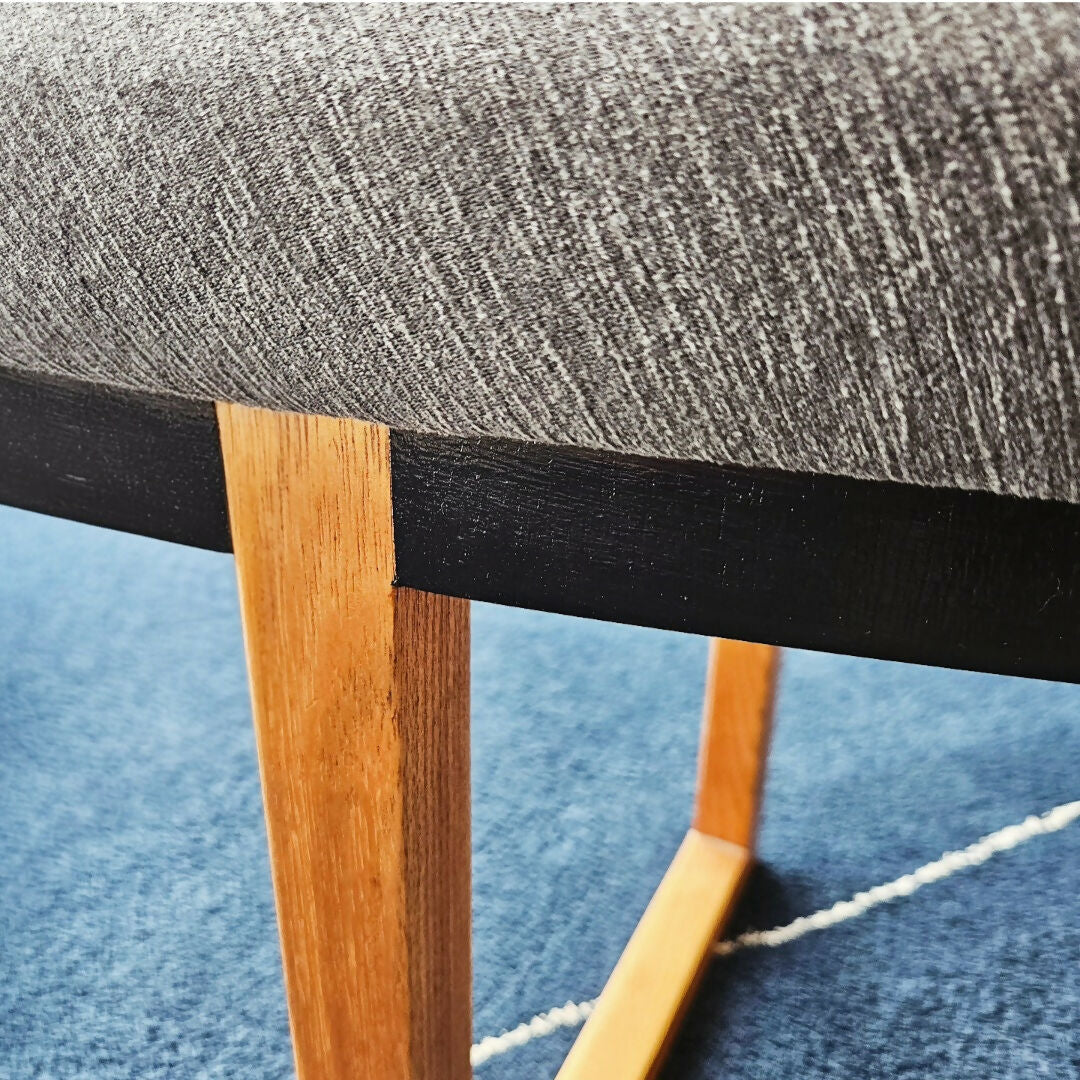 BANCO CURVO ANOS 50 EM PAU-MARFIM