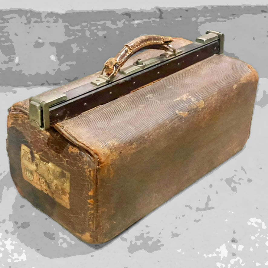 Maleta antiga de médico em couro natural marrom 