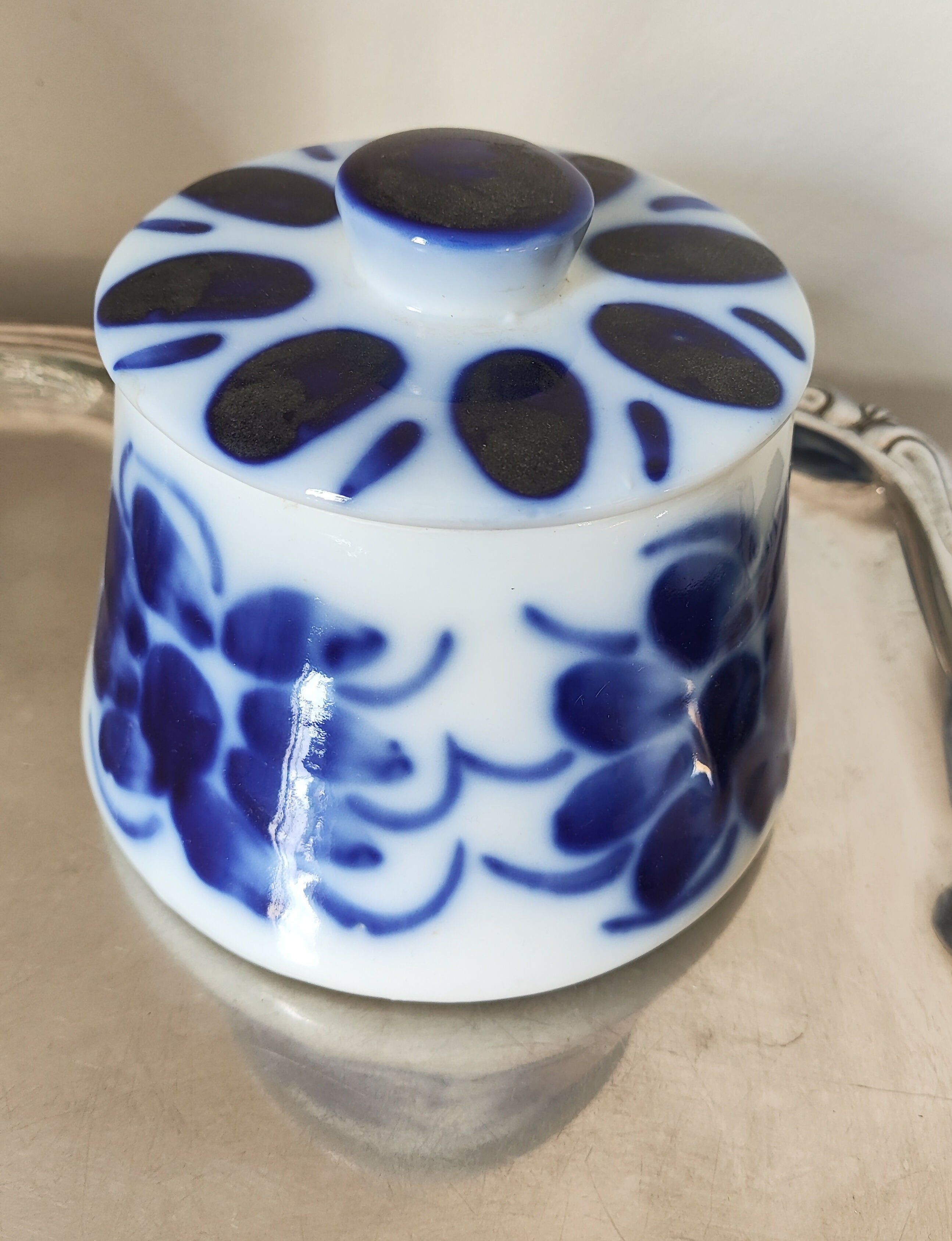 Potiche em porcelana Monte Sião