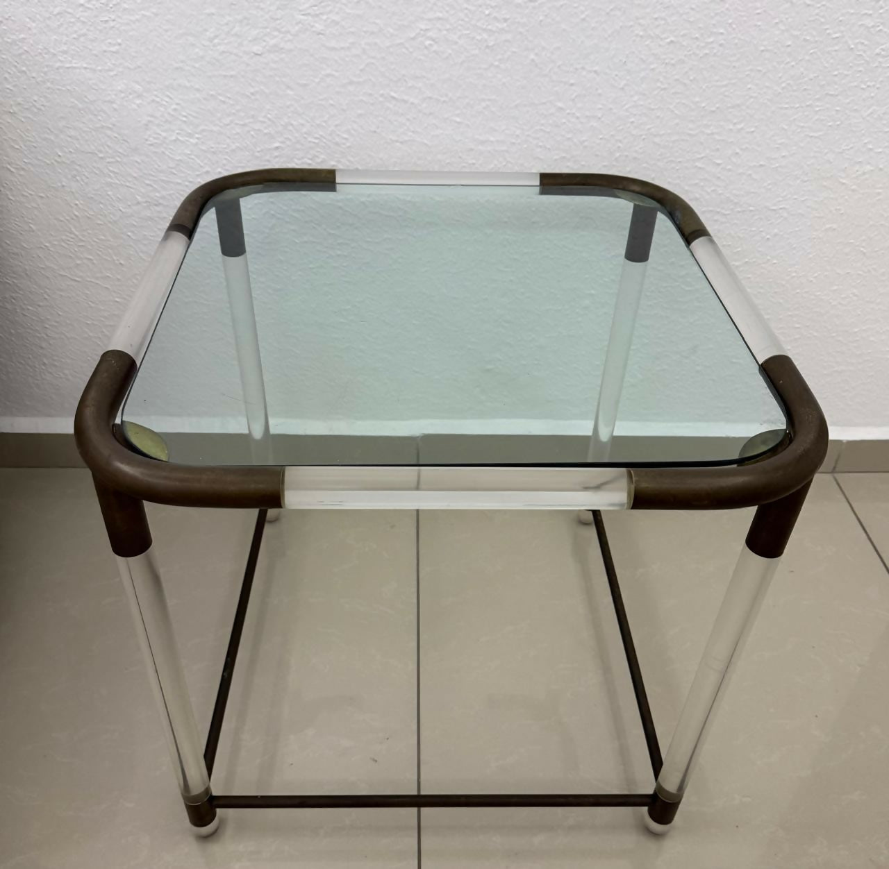 Mesa Lateral vintage acrílico