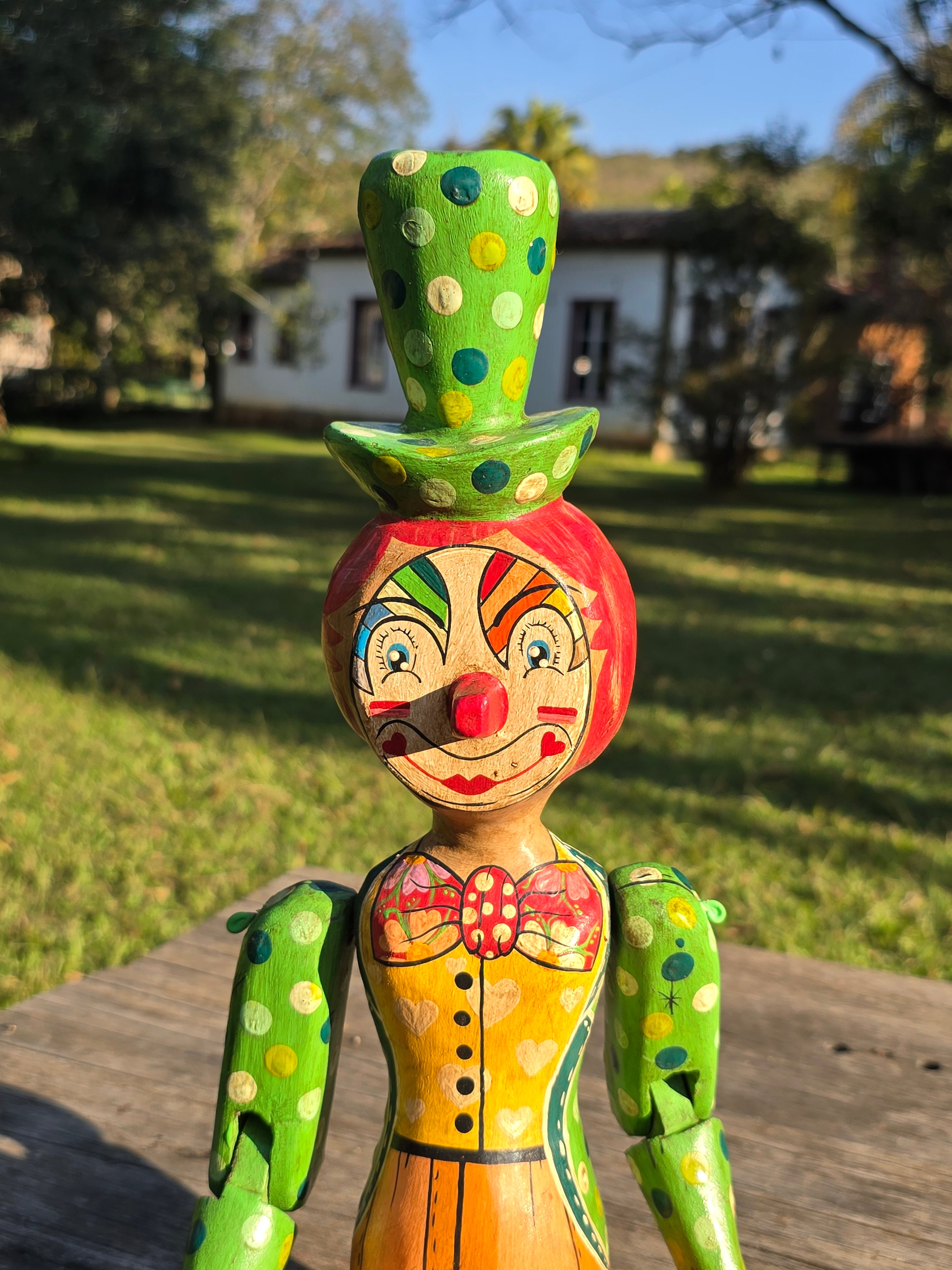 Palhaçinho Articulado de Madeira Pintado à Mão