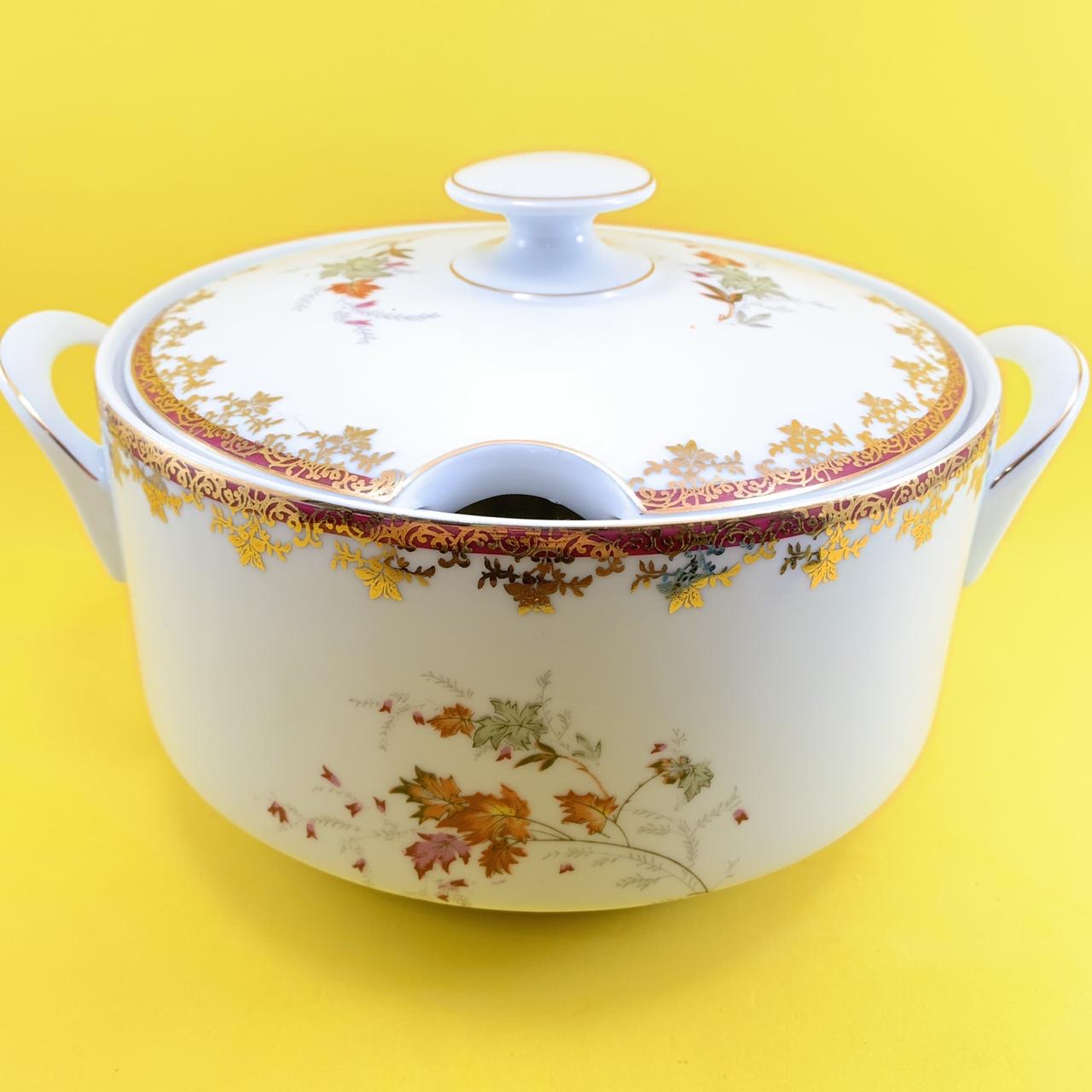 Jogo de Jantar Porcelana Real com desenhos de folhagem - déc.1971/1979.