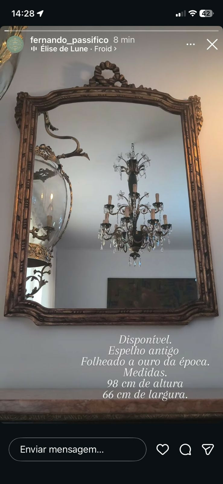 Espelho antigo em madeira entalhada dourada