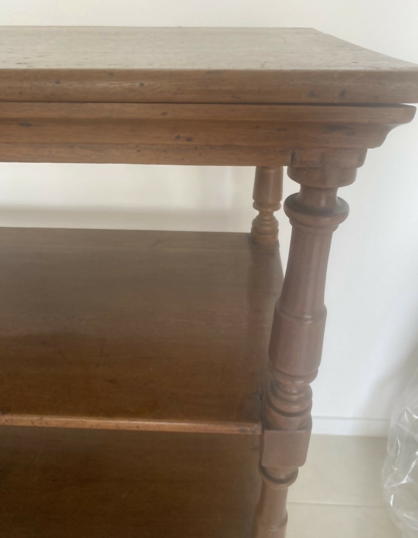 Estante / Quartinheira Antiga