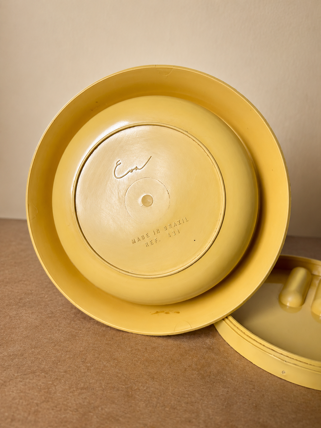 Açucareiro Eva da Hévea Plasticware em amarelo, anos 1970 (DMCPS_702)