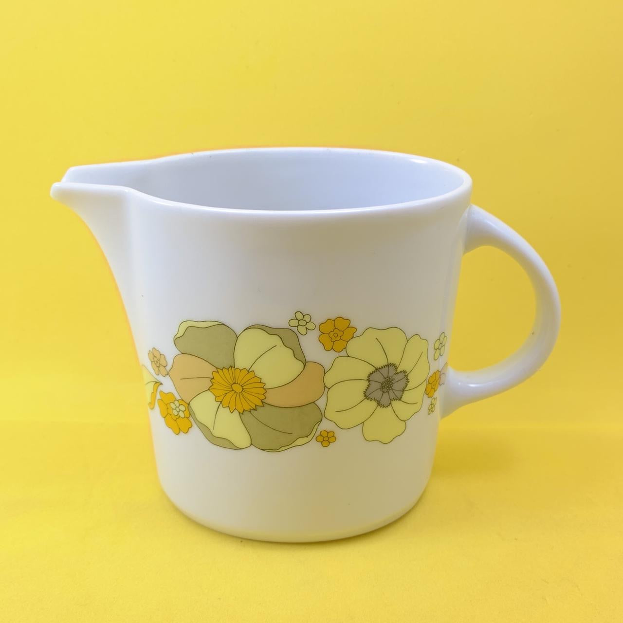 Porcelana Steatita década de 1960/1975 Jogo de chá com flores amarelas