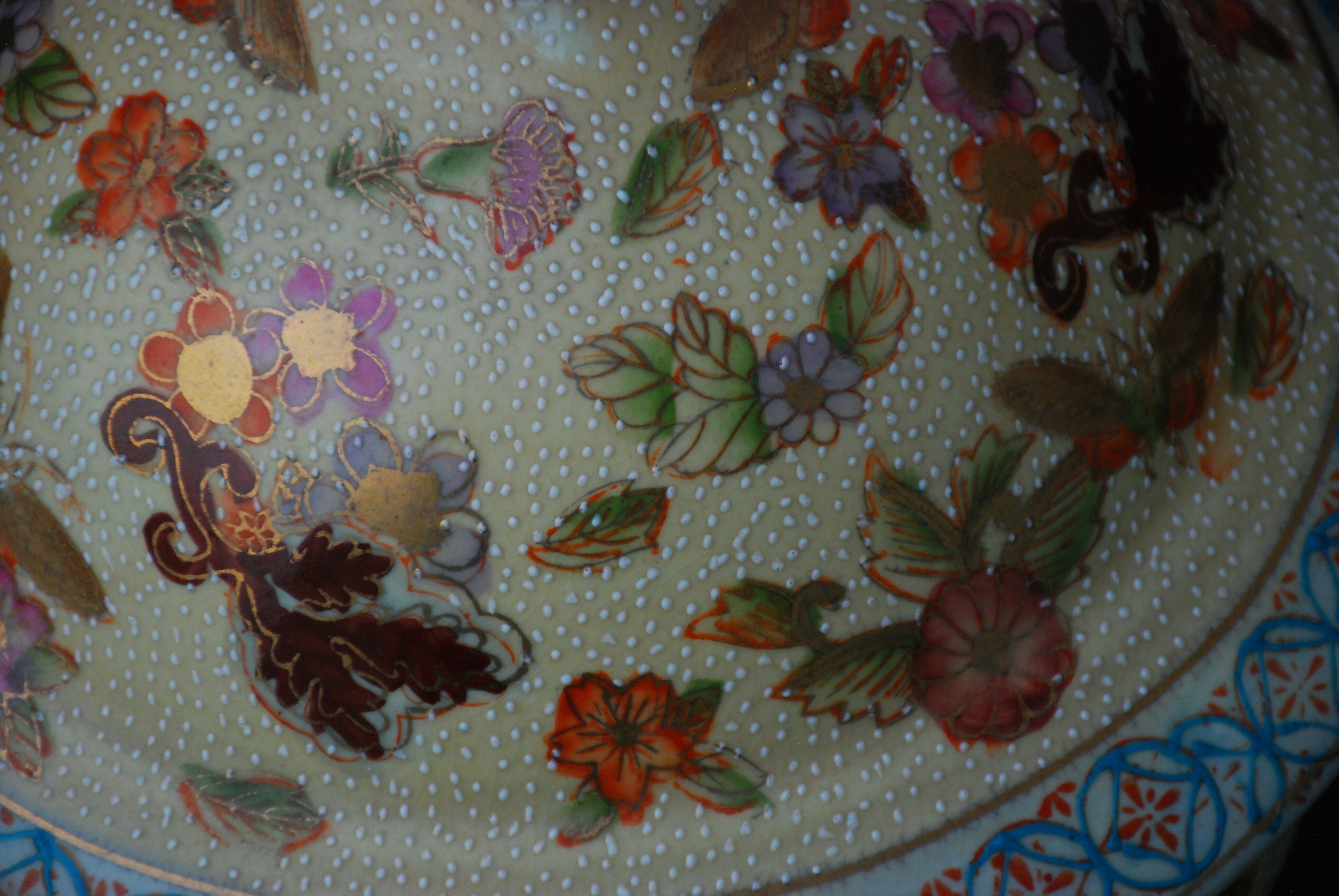 Antigo Potiche cerâmica decorada a mão, anos 50 - 30 x 25